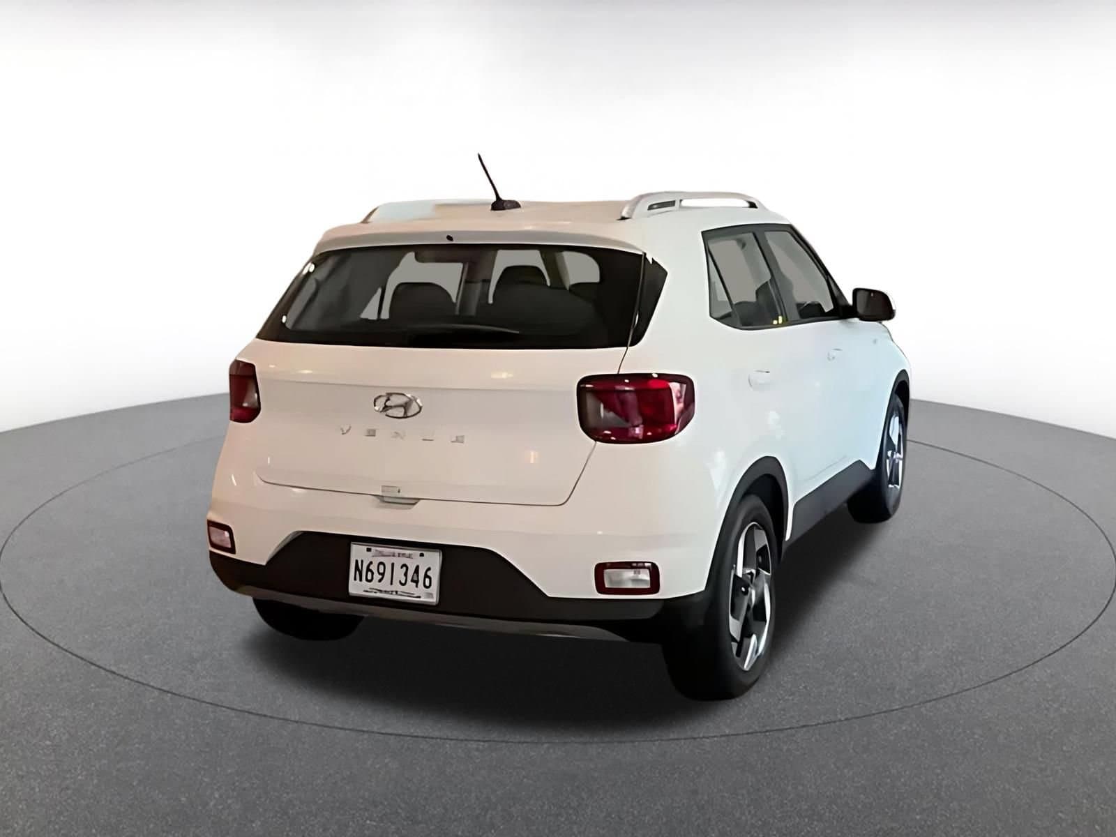 Thumbnail: 2026 Hyundai Venue - 13