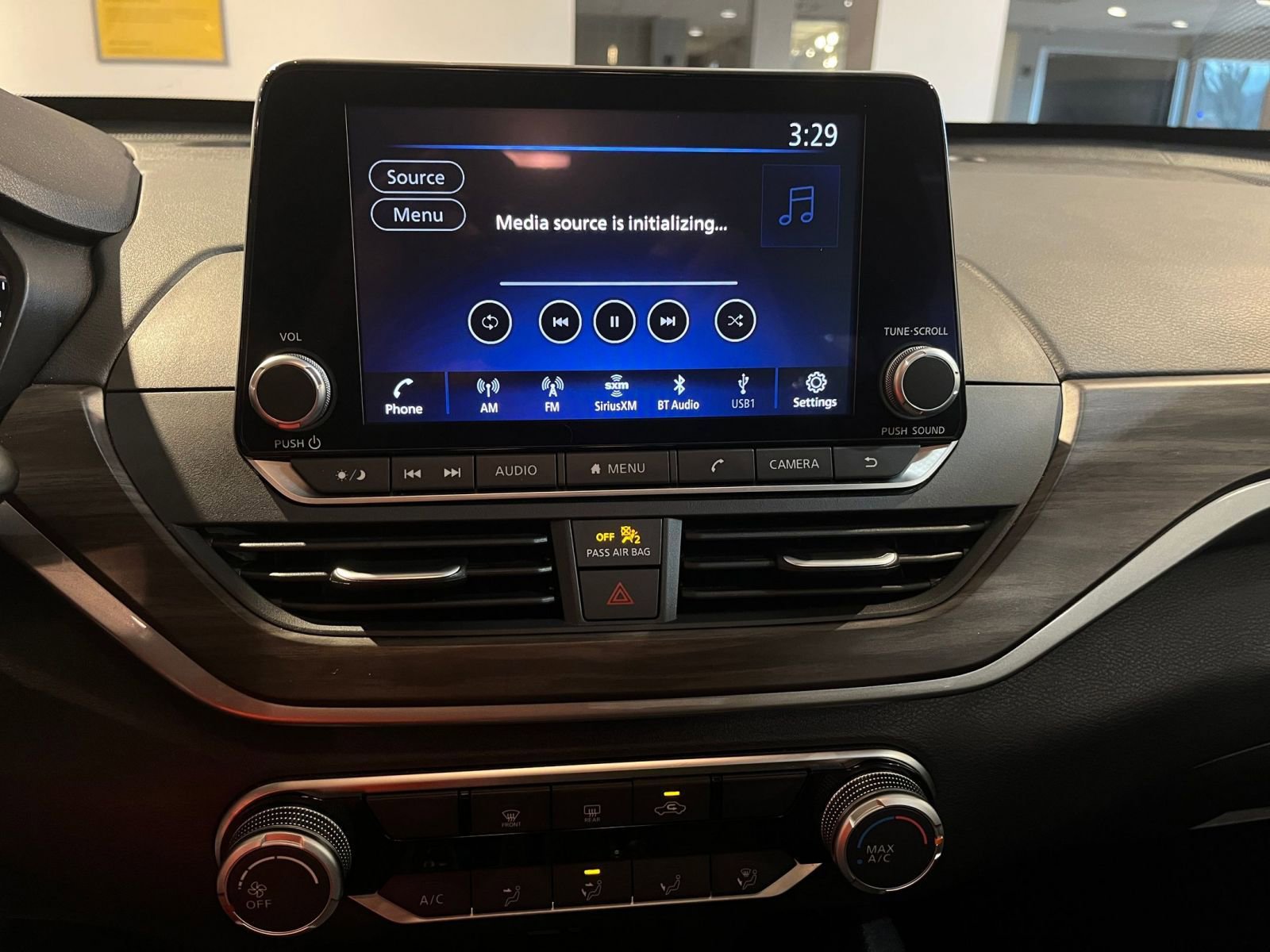 Thumbnail: 2025 Nissan Altima - 18