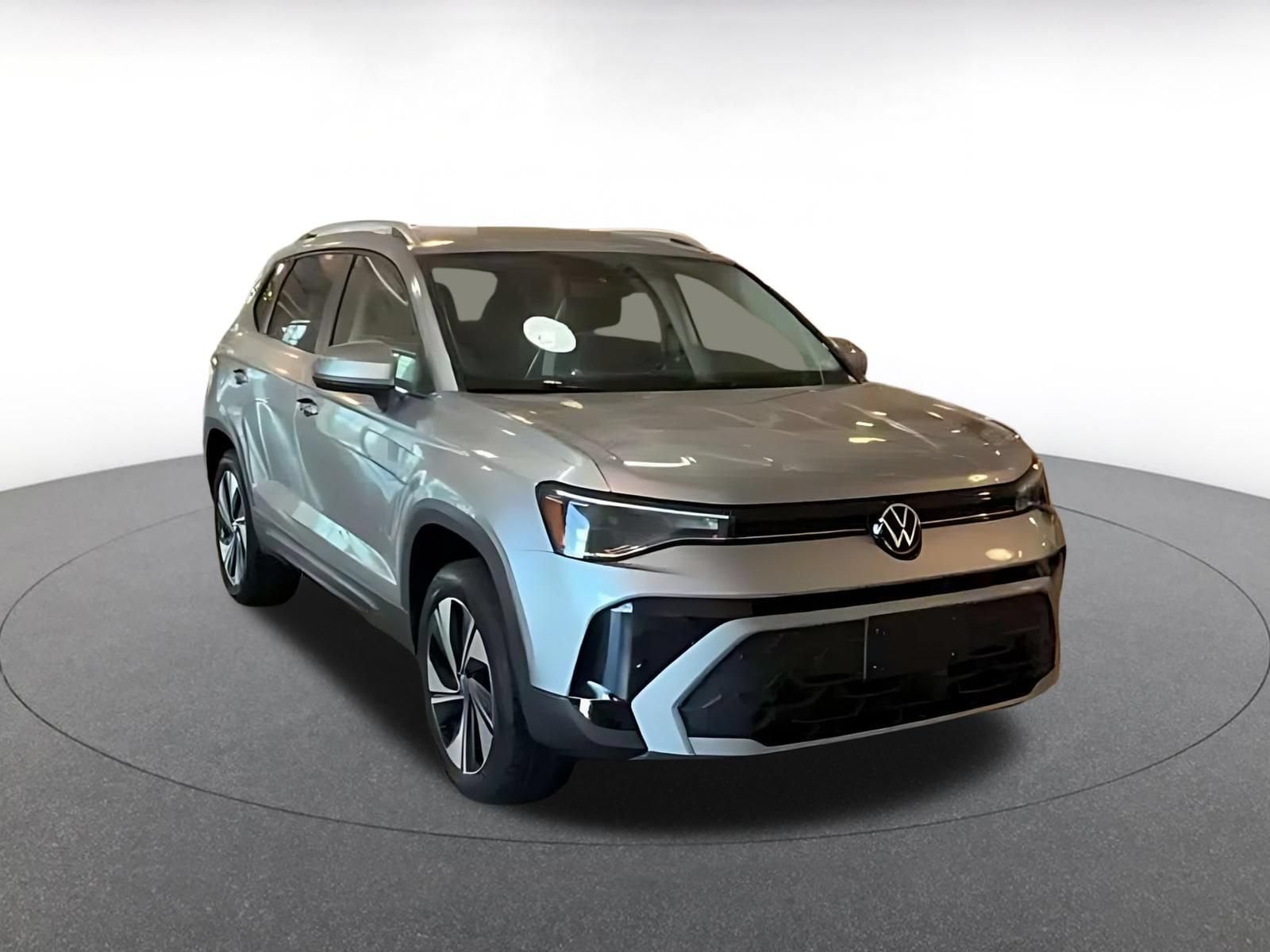 Thumbnail: 2026 Volkswagen Taos - 3
