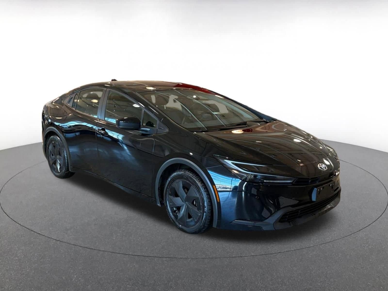 Thumbnail: 2025 Toyota Prius - 1