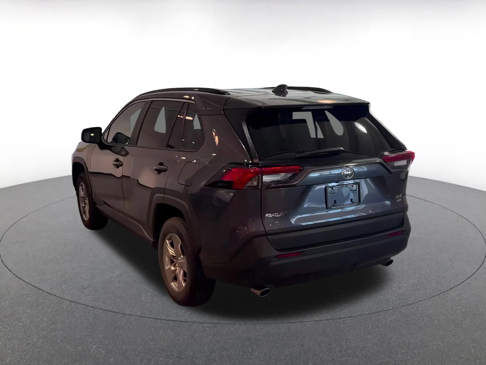 Thumbnail: 2025 Toyota RAV4 - 11