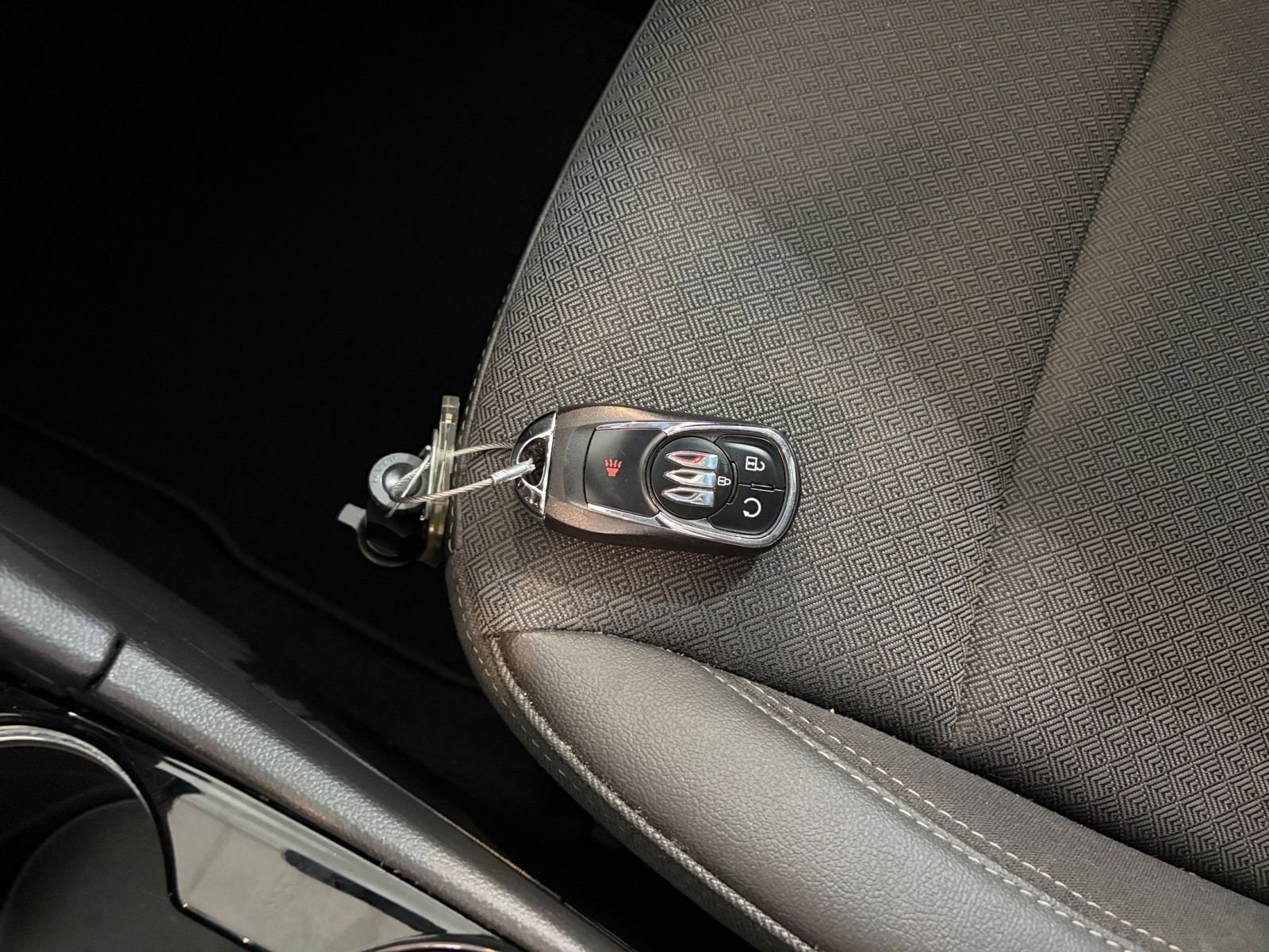 Thumbnail: 2025 Buick Encore GX - 22