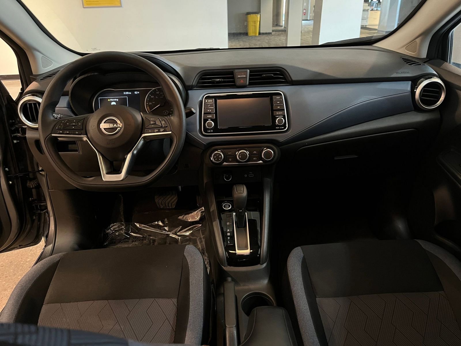 Thumbnail: 2025 Nissan Versa - 32