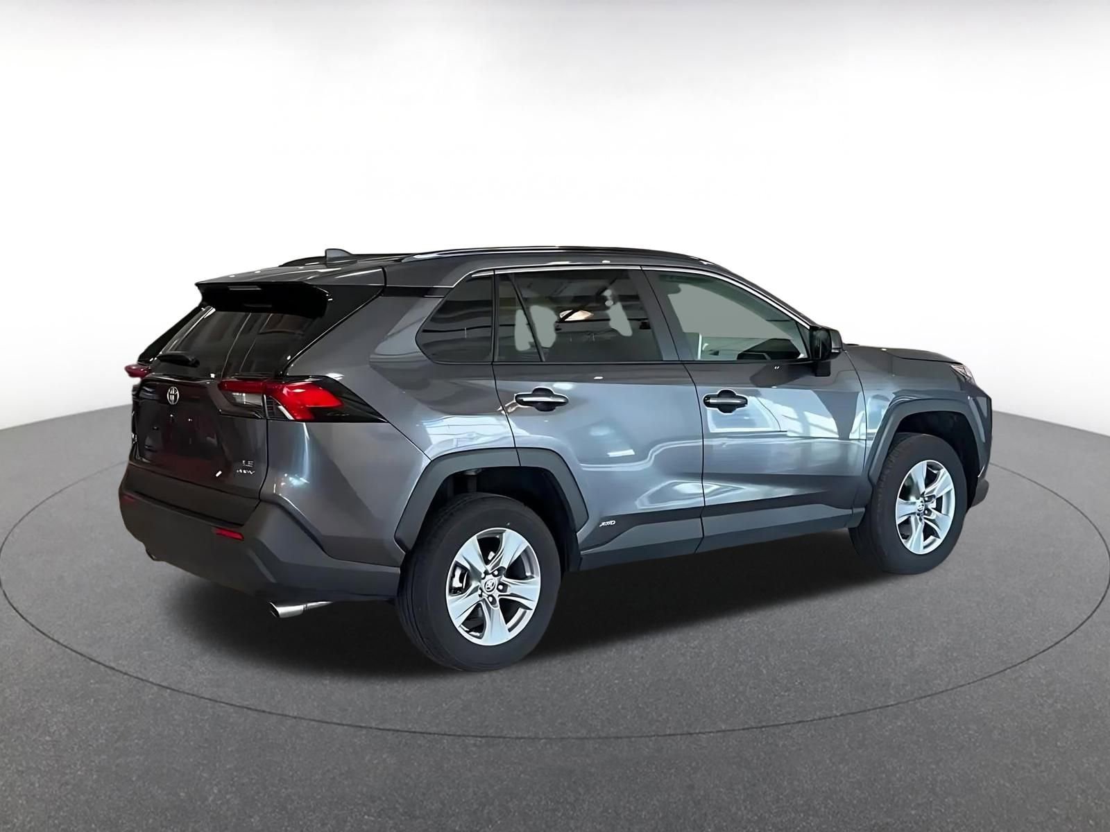 Thumbnail: 2025 Toyota RAV4 - 14