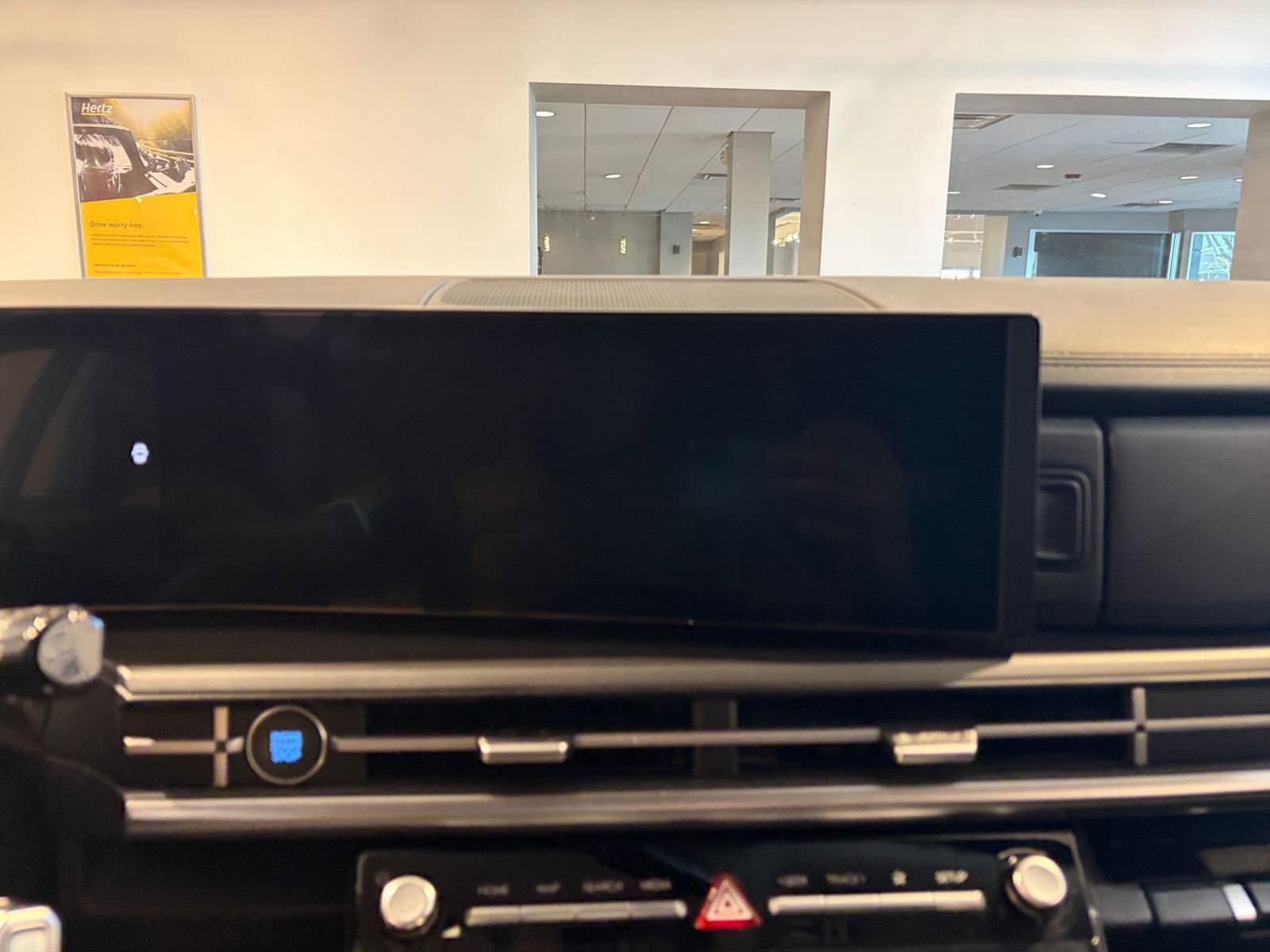 Thumbnail: 2025 Hyundai Santa Fe - 18