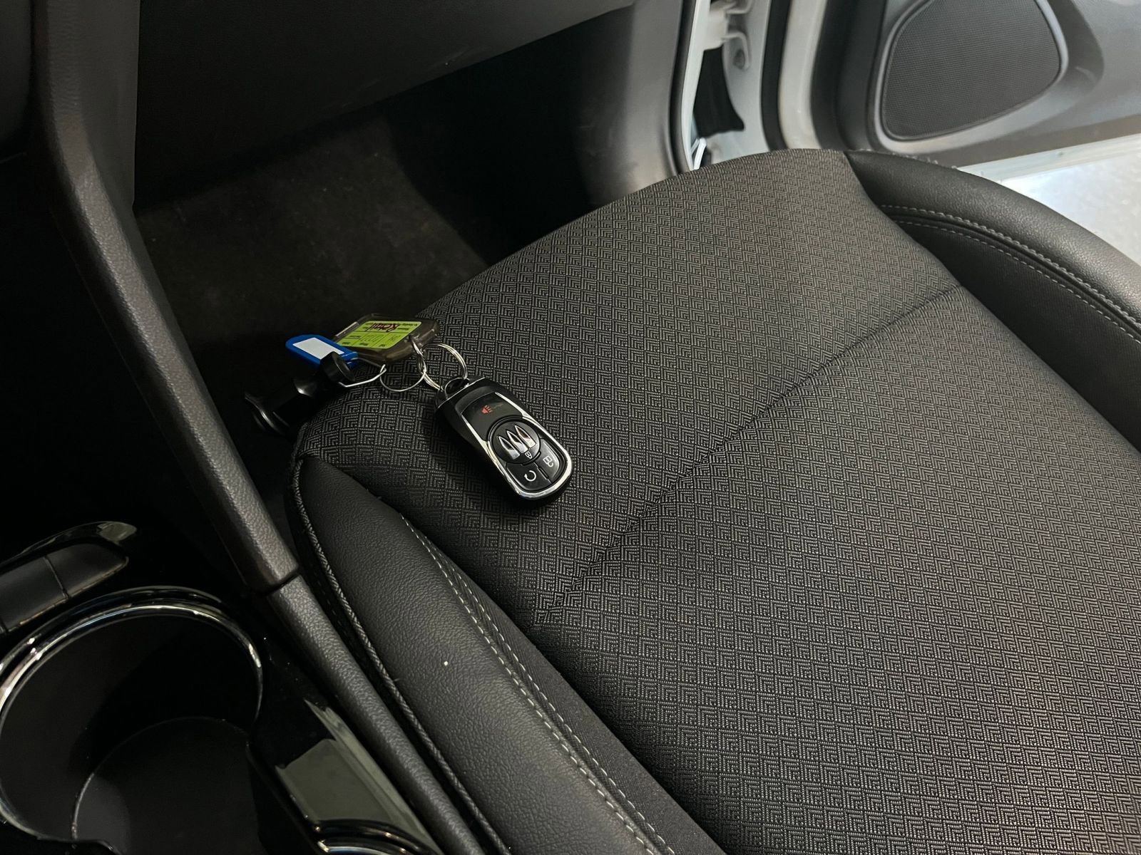 Thumbnail: 2025 Buick Encore GX - 21