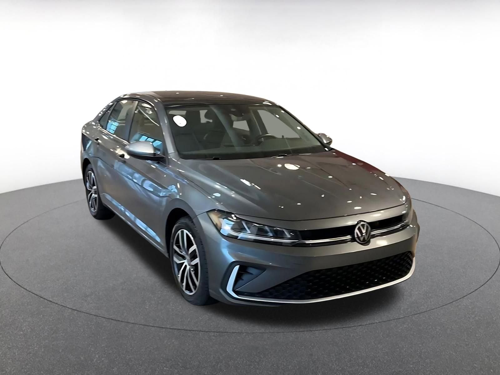 Thumbnail: 2025 Volkswagen Jetta - 3