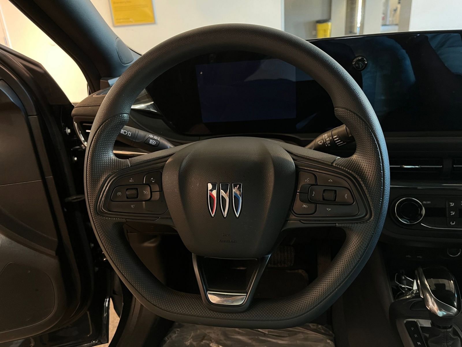 Thumbnail: 2025 Buick Envista - 27