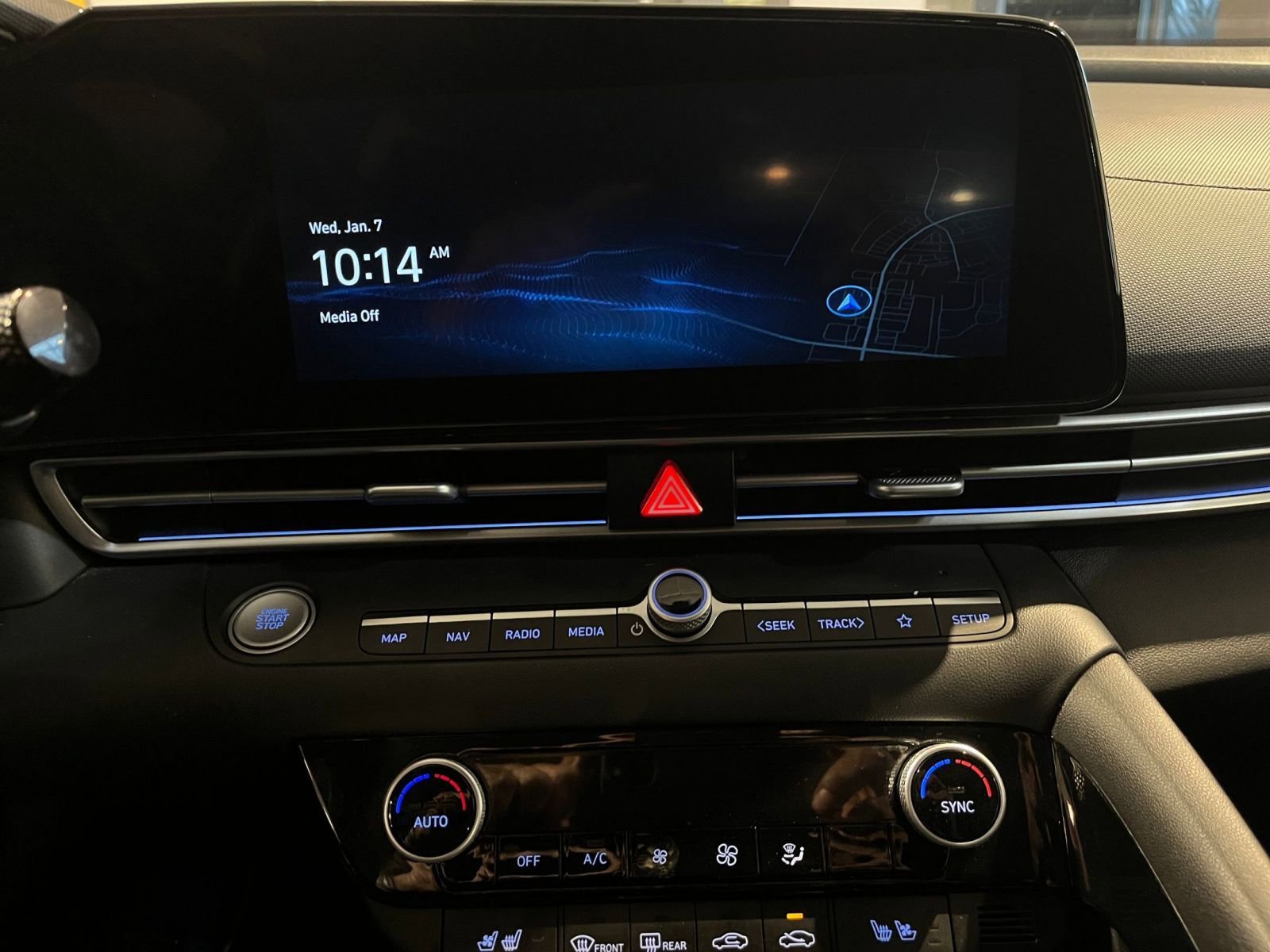 Thumbnail: 2025 Hyundai Elantra - 21