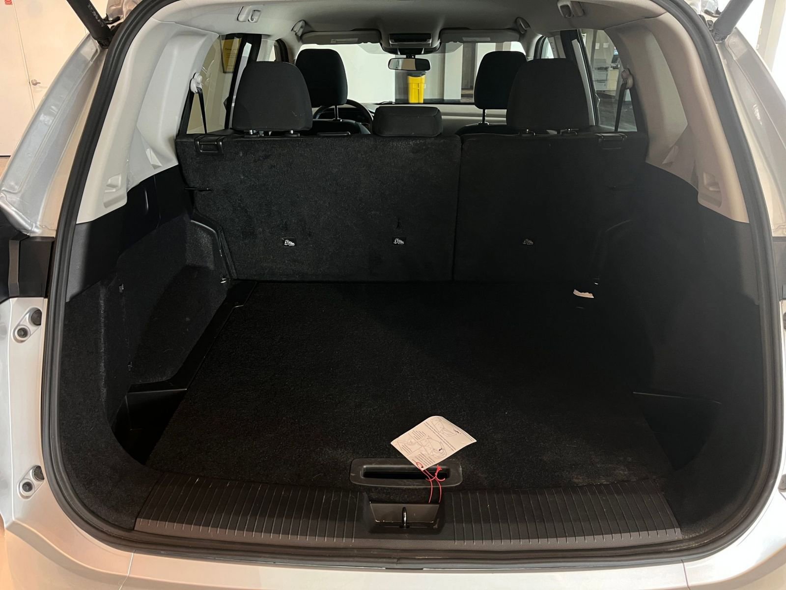 Thumbnail: 2025 Nissan Rogue - 32