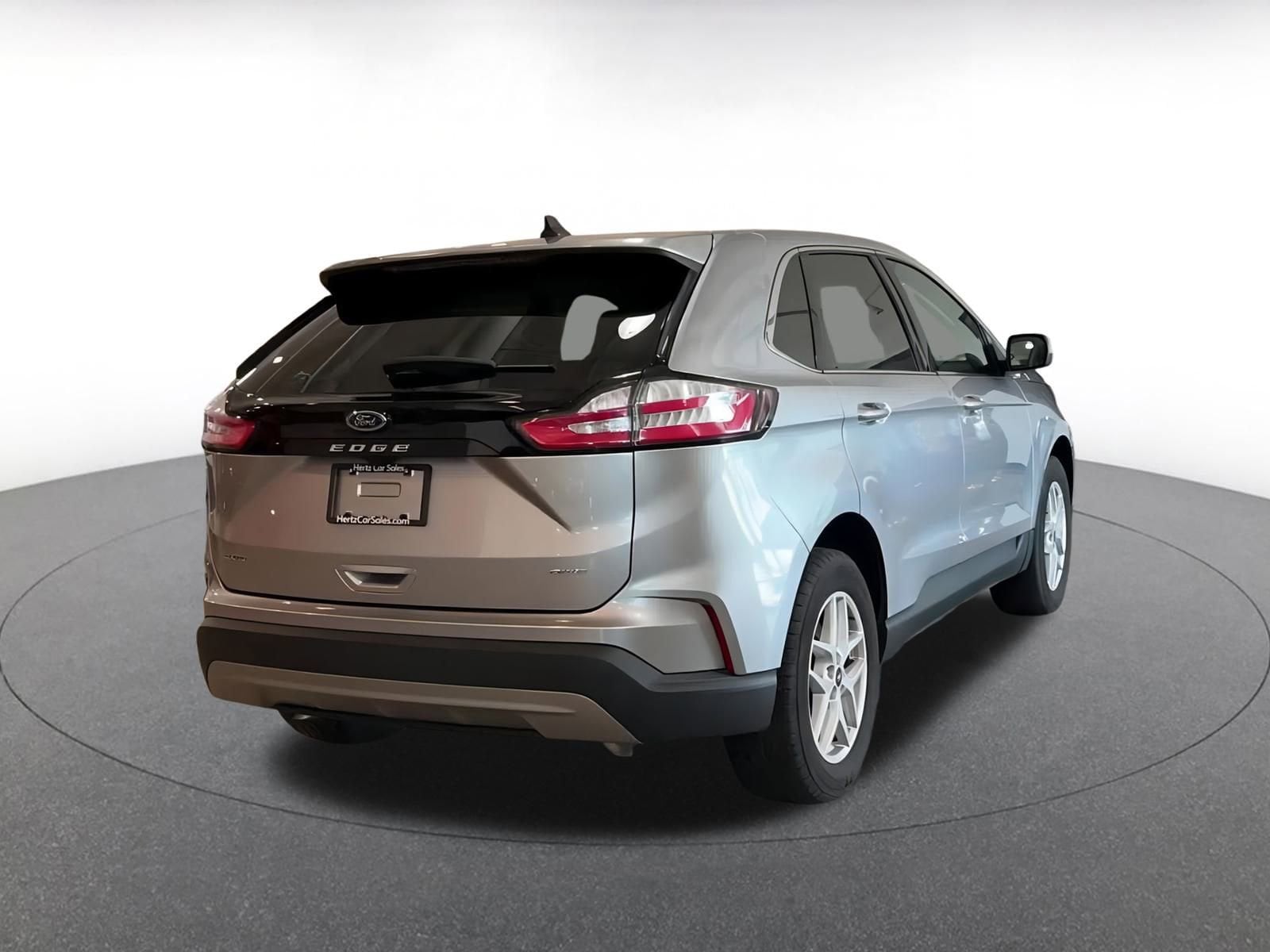Thumbnail: 2024 Ford Edge - 14