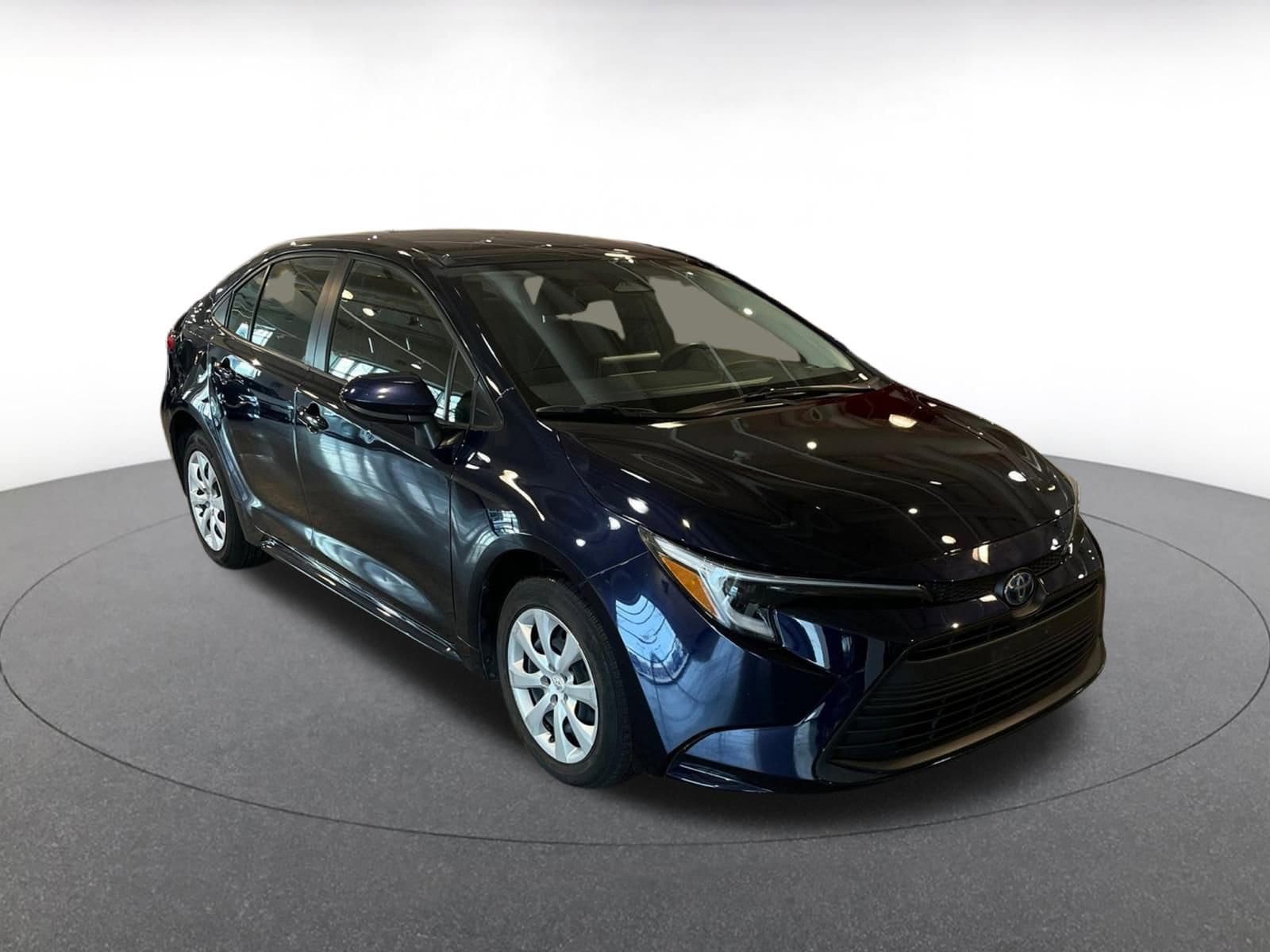 Thumbnail: 2025 Toyota Corolla - 1