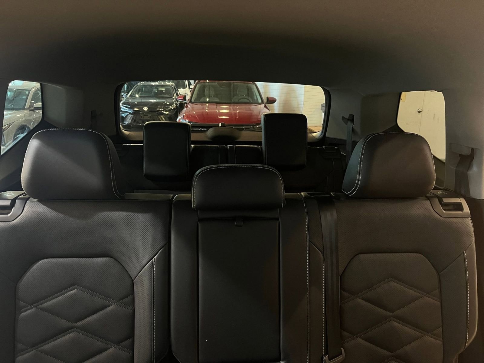 Thumbnail: 2025 Volkswagen Atlas - 17