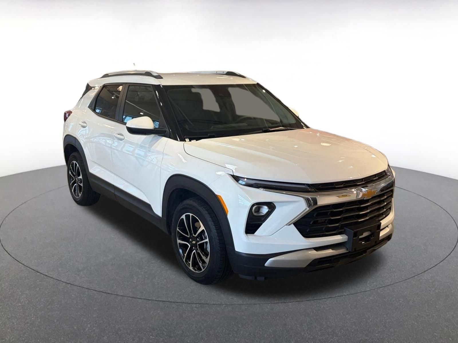 Thumbnail: 2025 Chevrolet TrailBlazer - 1