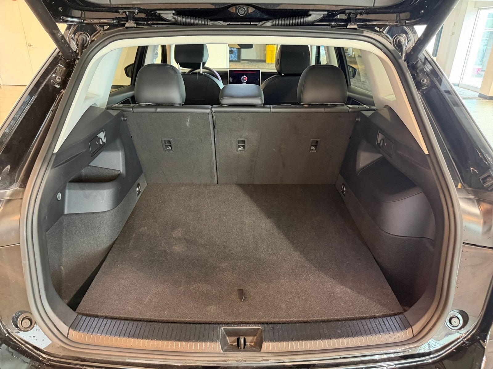 Thumbnail: 2026 Volkswagen Tiguan - 31