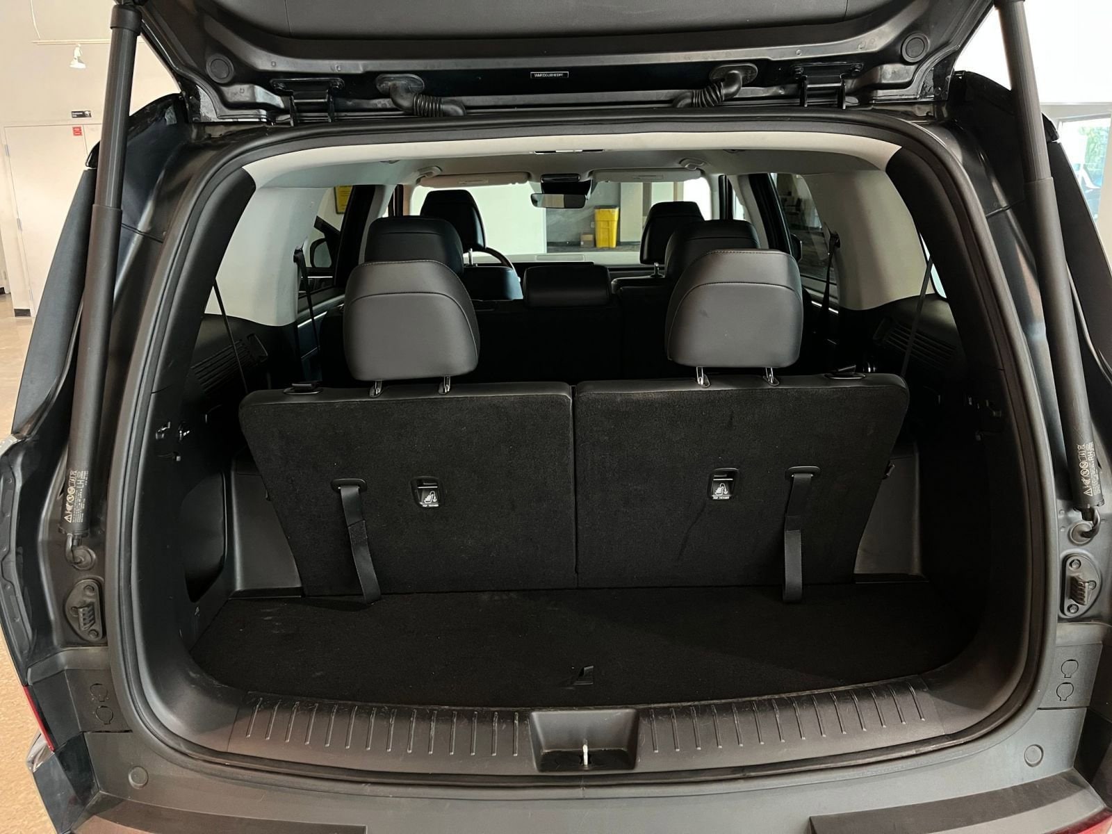 Thumbnail: 2024 Hyundai Santa Fe - 32