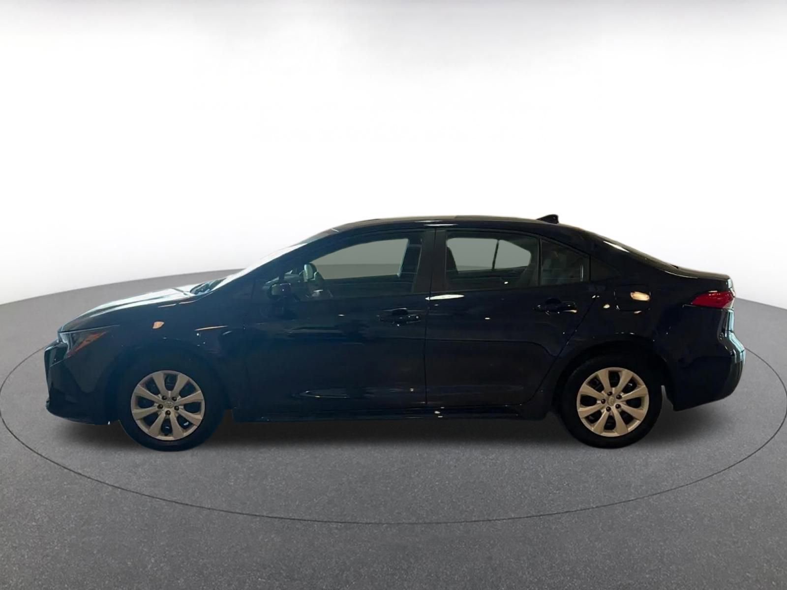 Thumbnail: 2024 Toyota Corolla - 9