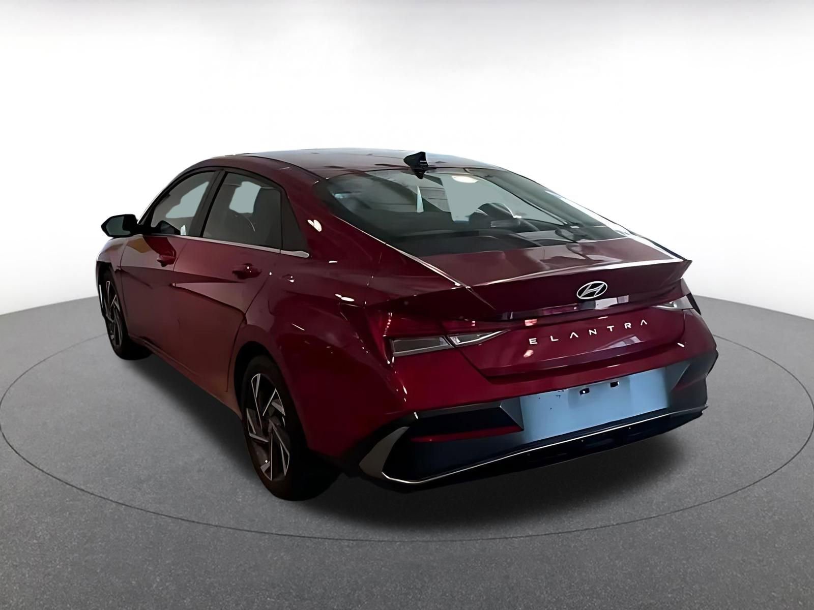 Thumbnail: 2025 Hyundai Elantra - 10