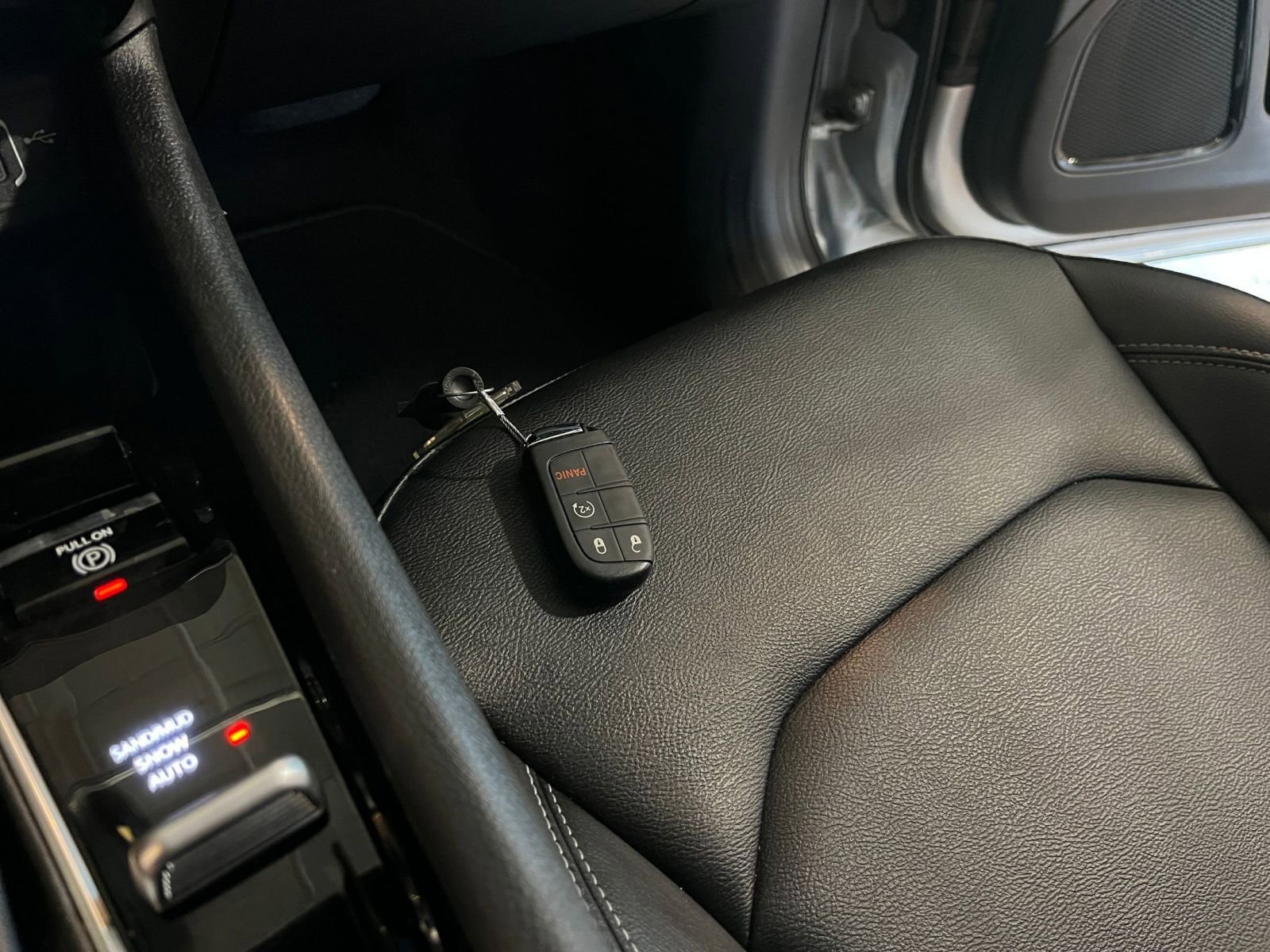 Thumbnail: 2025 Jeep Compass - 21