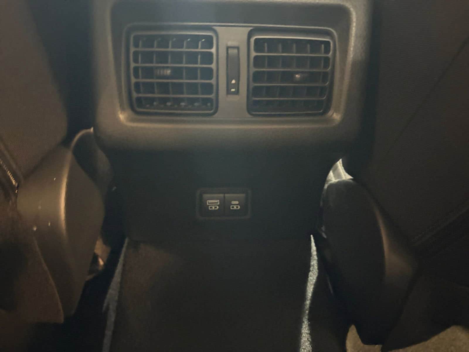 Thumbnail: 2025 Toyota Camry - 23