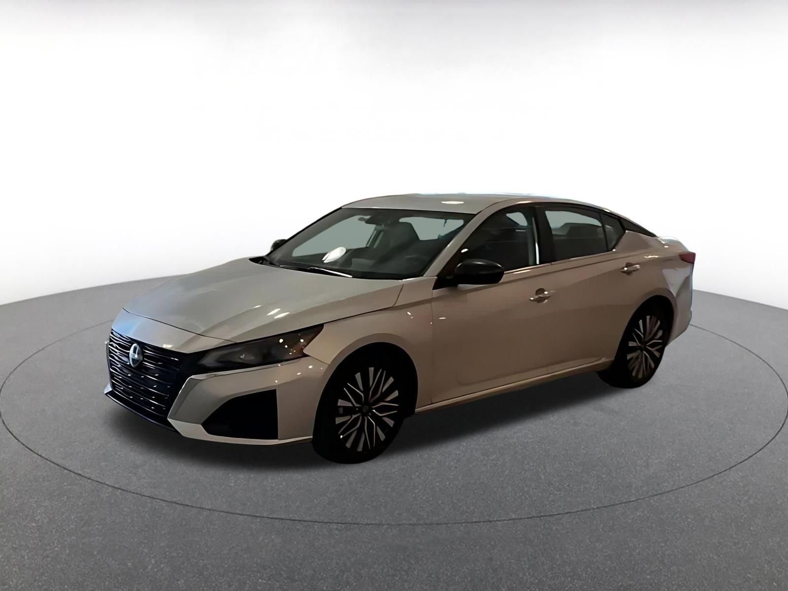 Thumbnail: 2025 Nissan Altima - 7