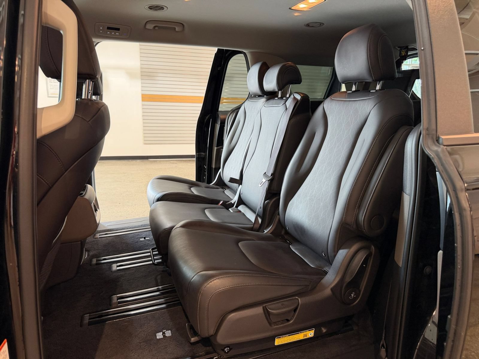 Thumbnail: 2026 Kia Carnival - 27