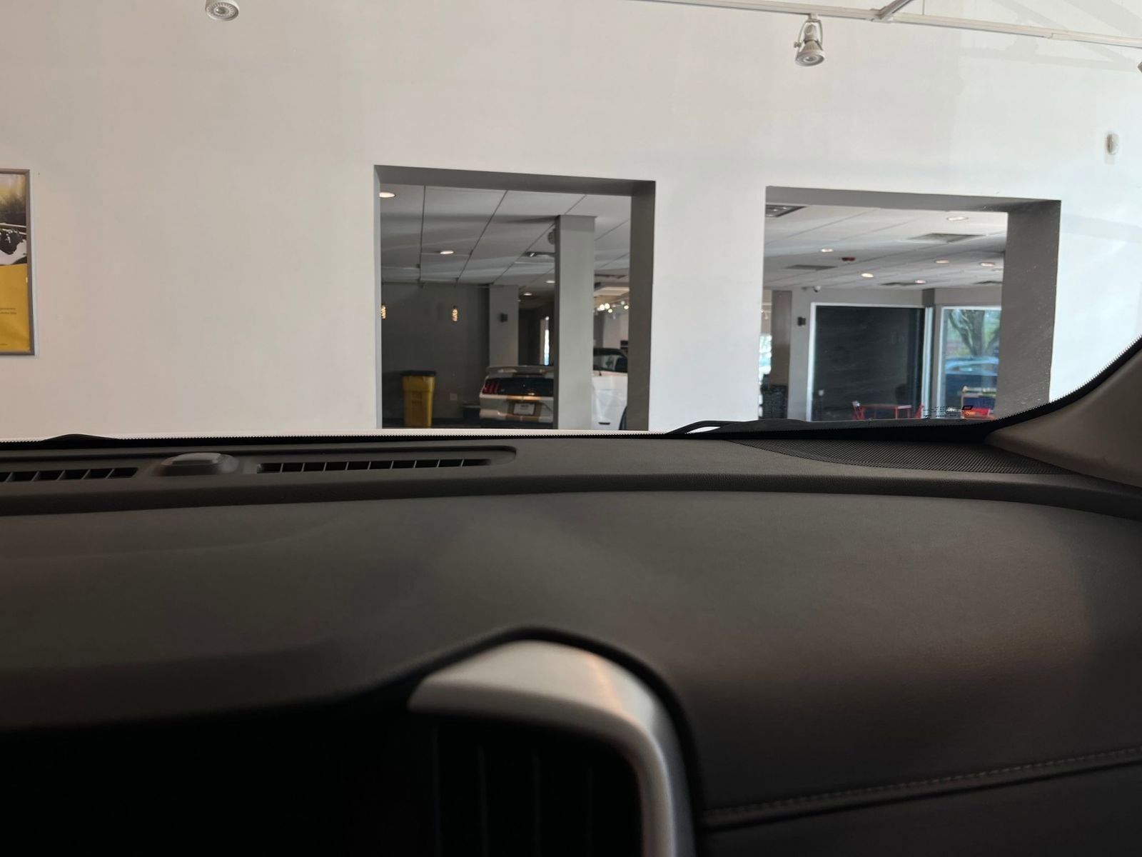 Thumbnail: 2024 GMC Terrain - 35