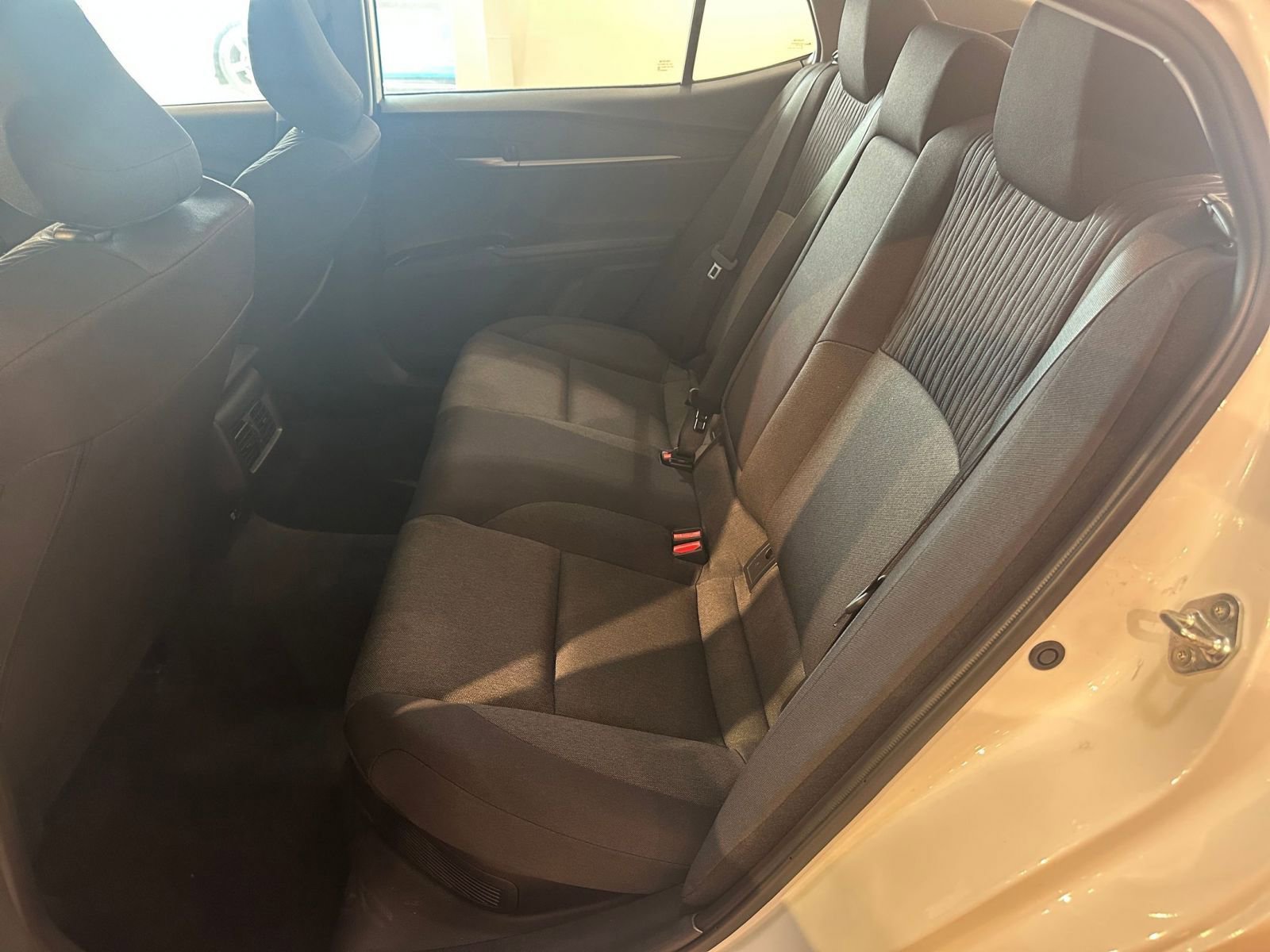 Thumbnail: 2025 Toyota Camry - 25