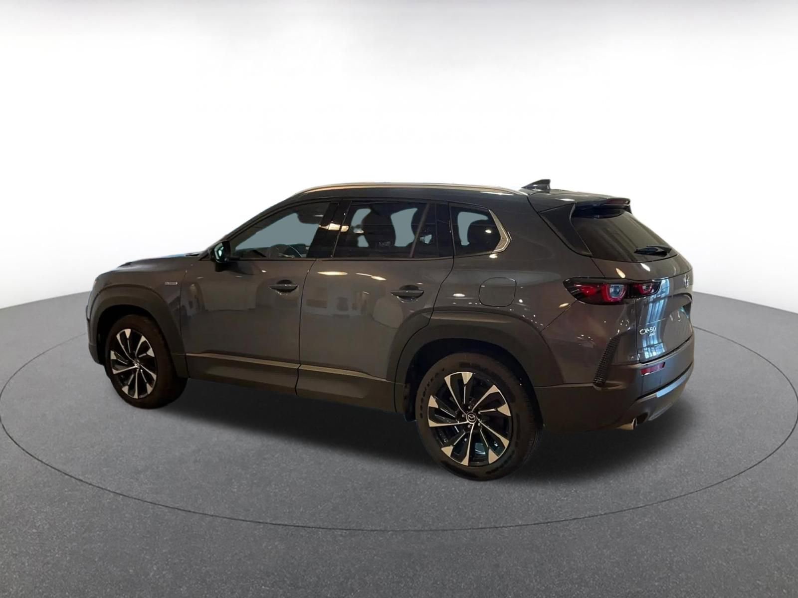 Thumbnail: 2025 Mazda CX-50 - 10