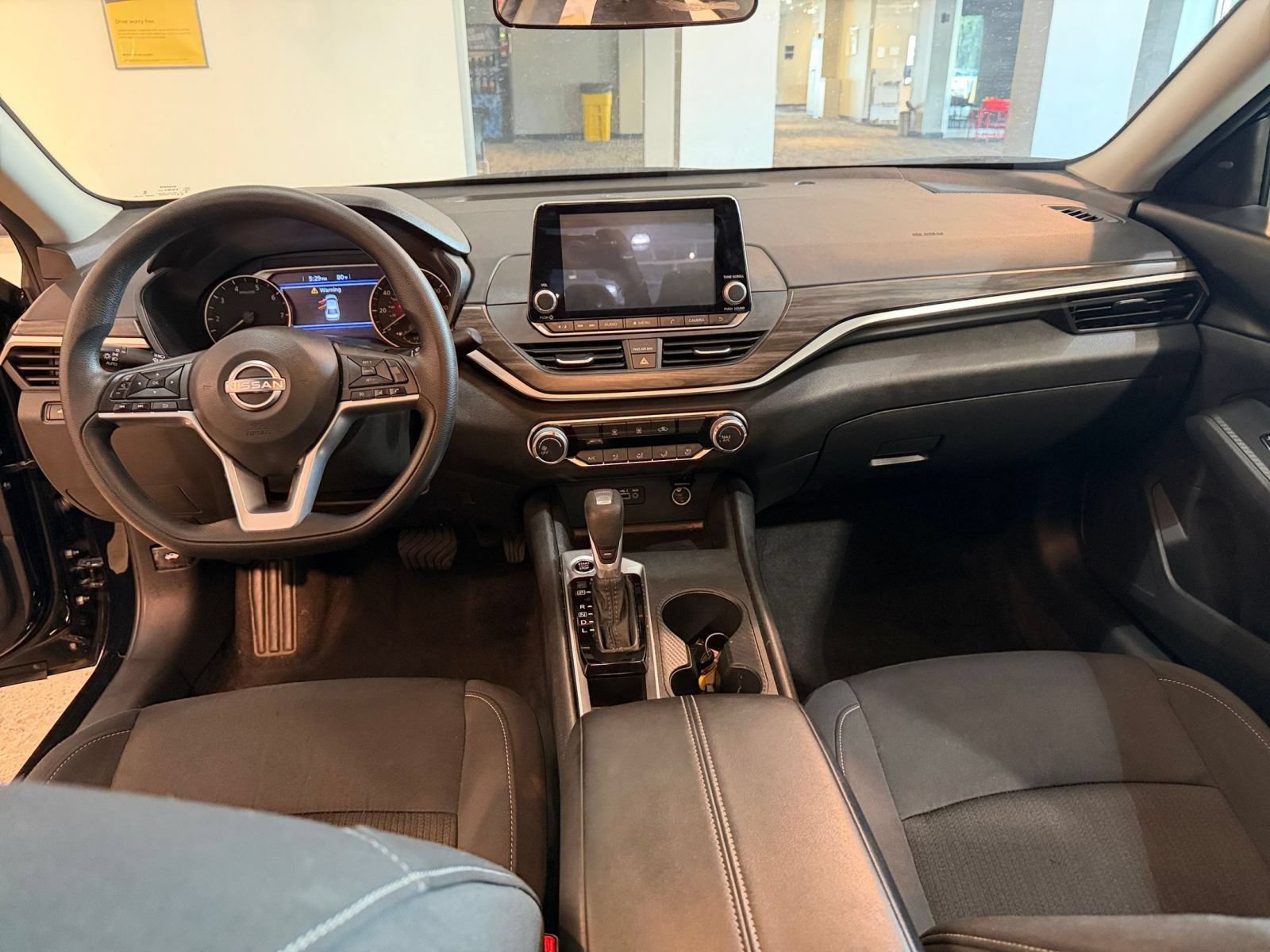 Thumbnail: 2025 Nissan Altima - 32