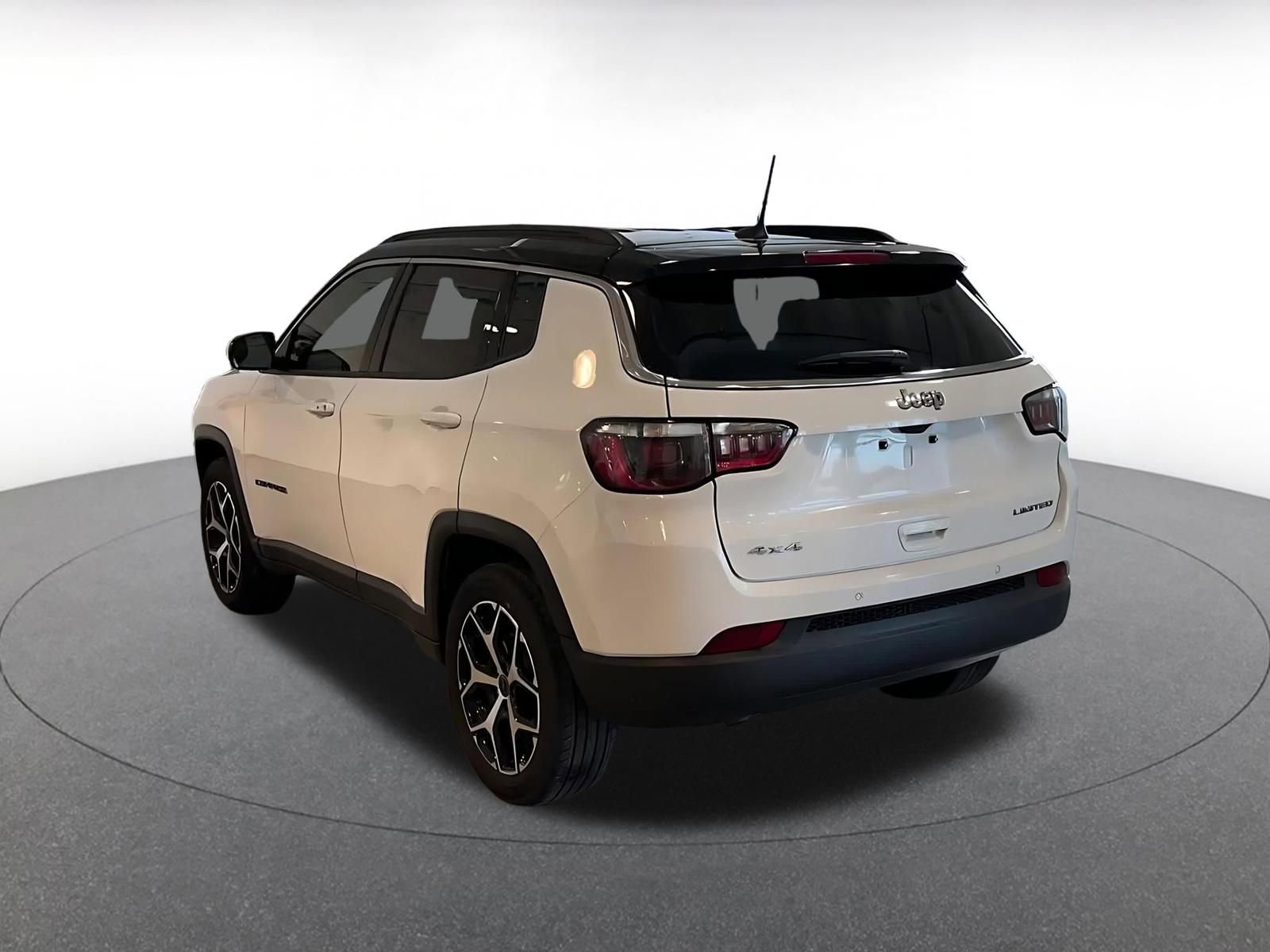 Thumbnail: 2025 Jeep Compass - 11