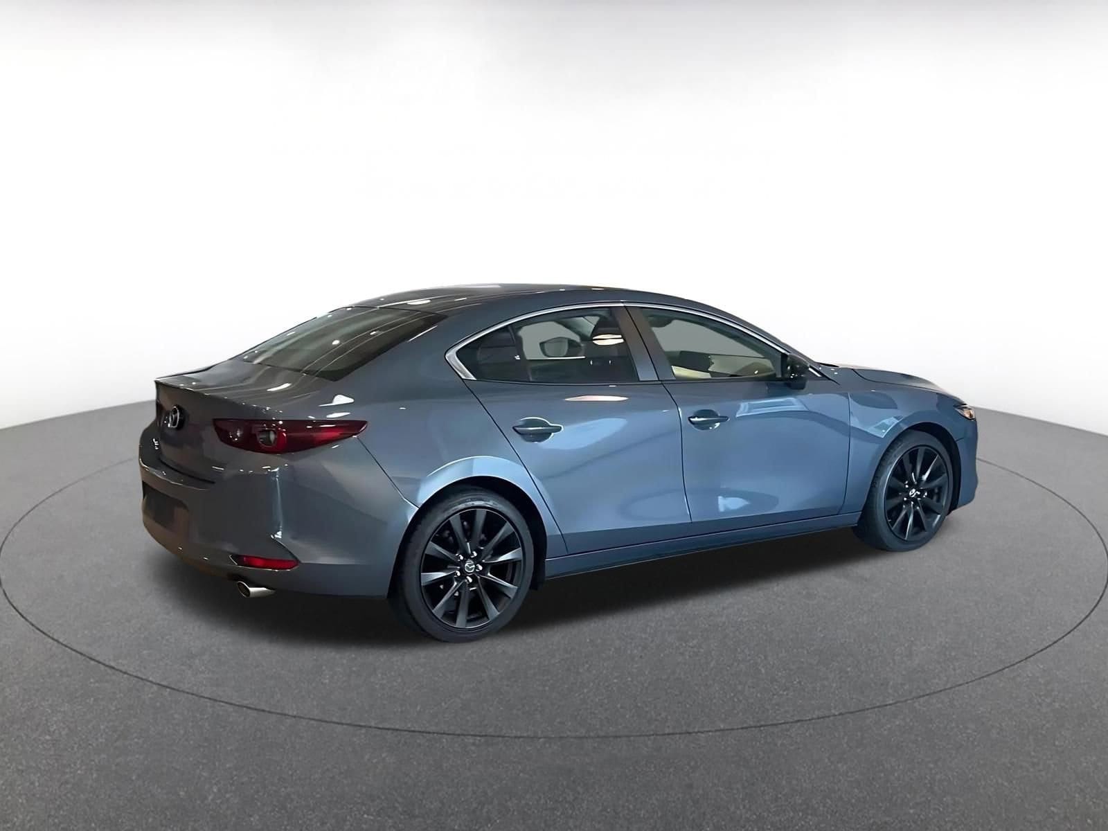 Thumbnail: 2025 Mazda Mazda3 - 15