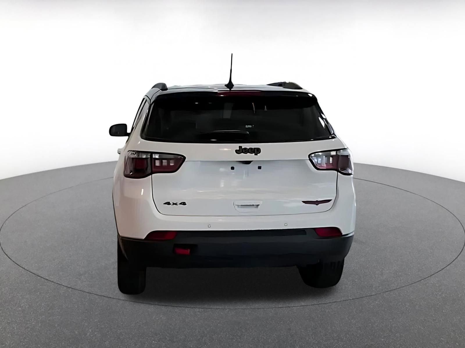 Thumbnail: 2025 Jeep Compass - 9