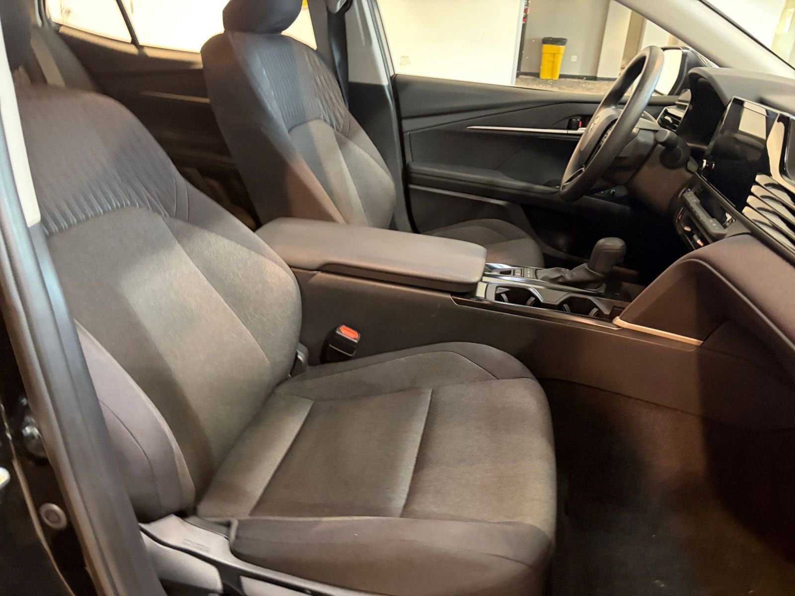 Thumbnail: 2025 Toyota Camry - 35