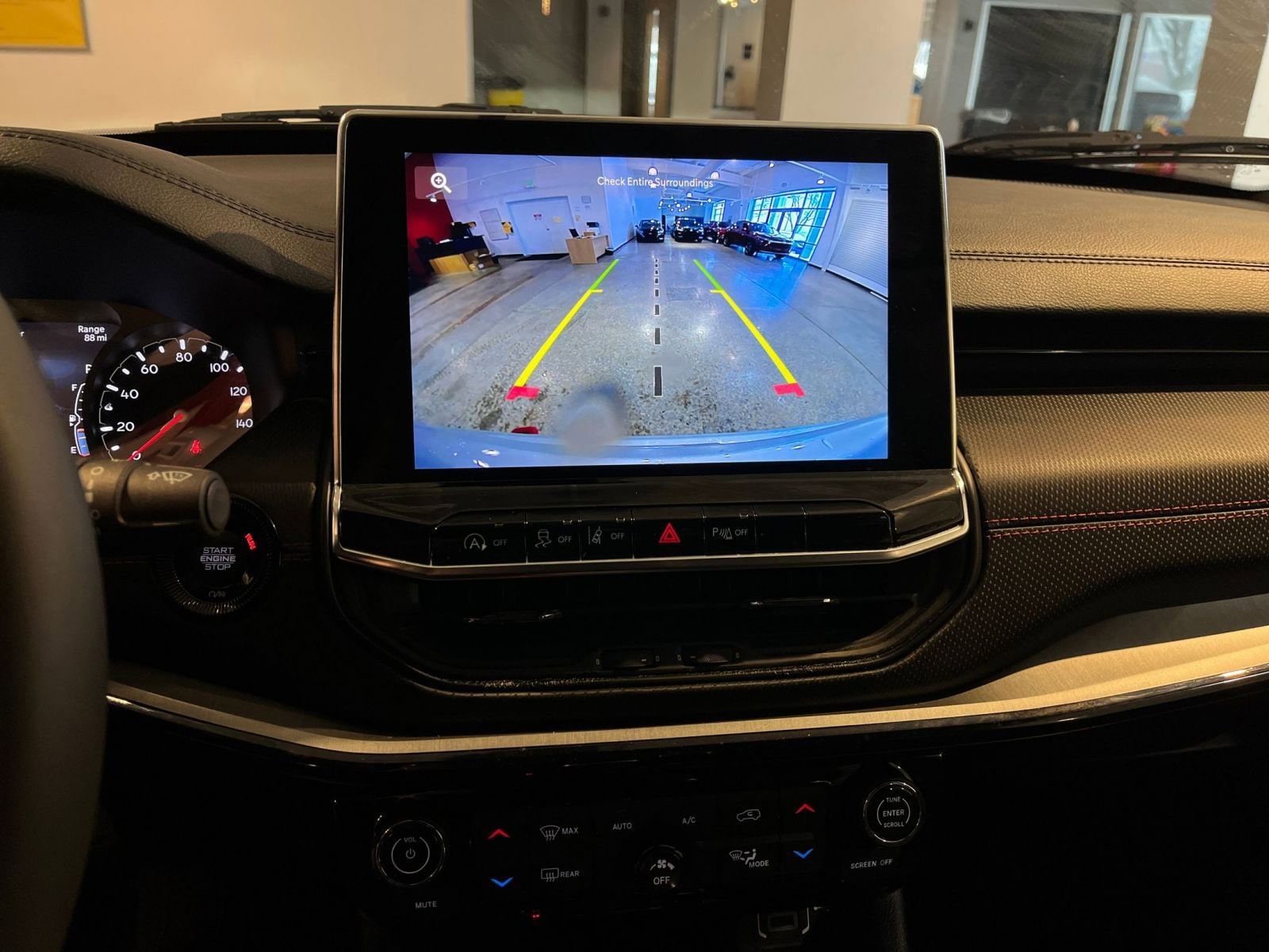 Thumbnail: 2025 Jeep Compass - 24