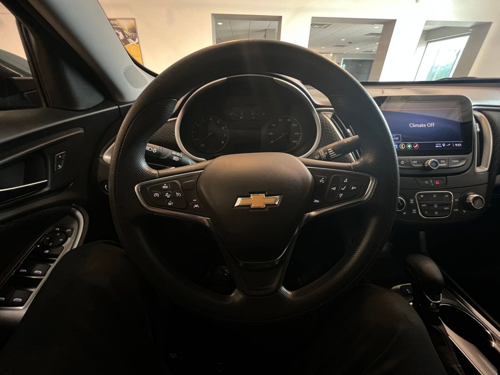Thumbnail: 2024 Chevrolet Malibu - 28