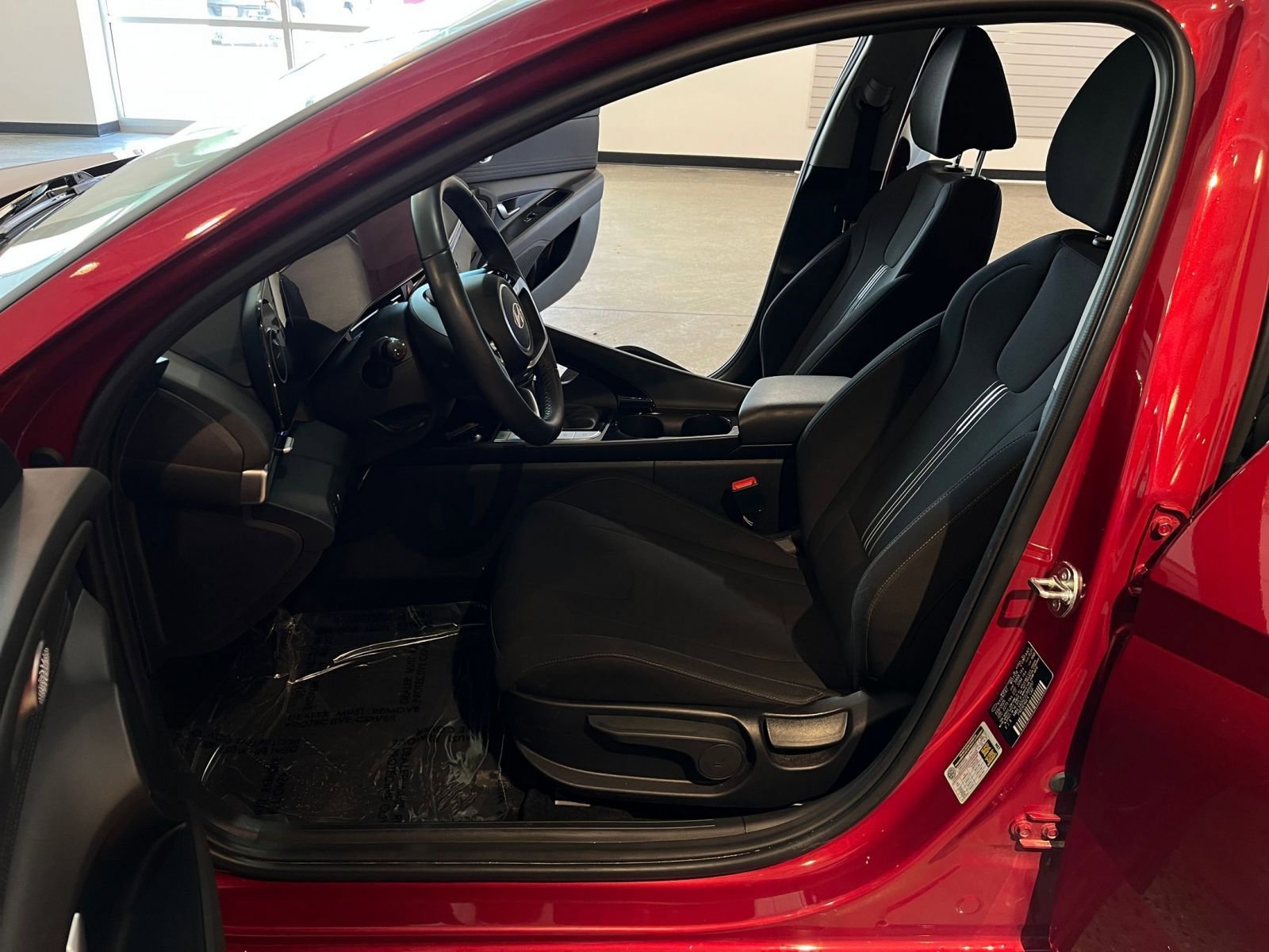 Thumbnail: 2025 Hyundai Elantra - 27