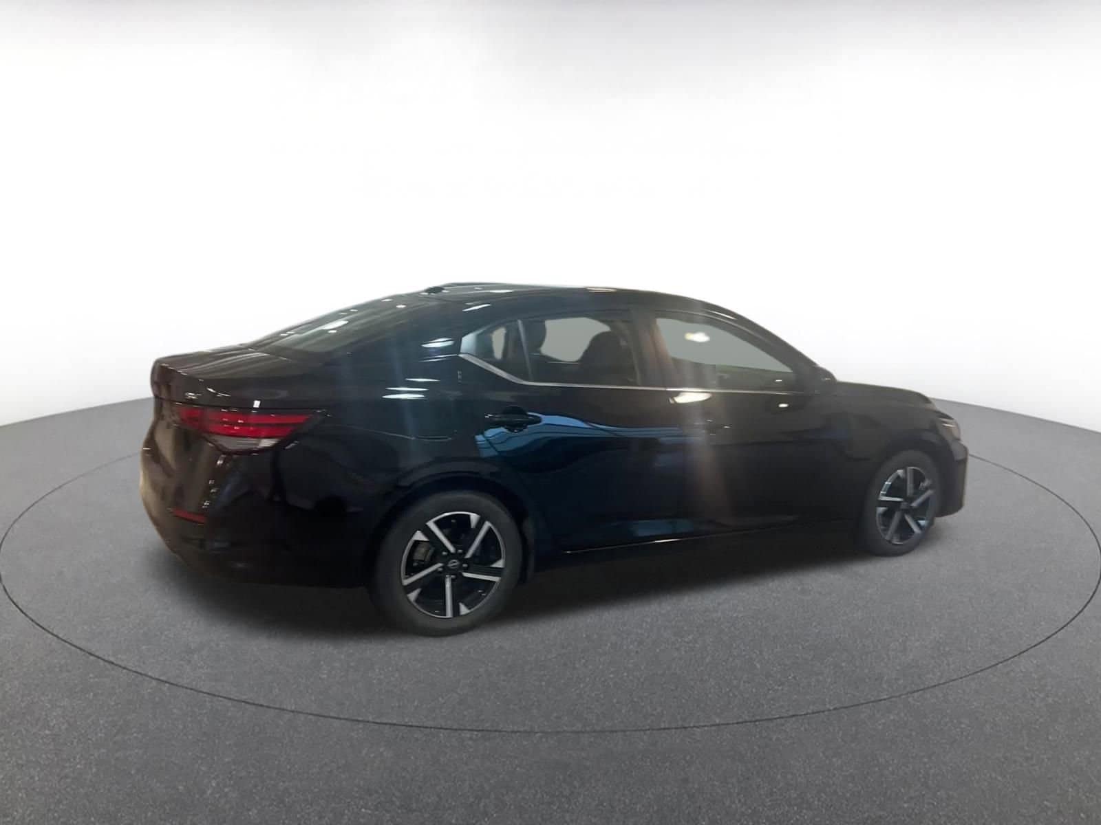Thumbnail: 2024 Nissan Sentra - 15