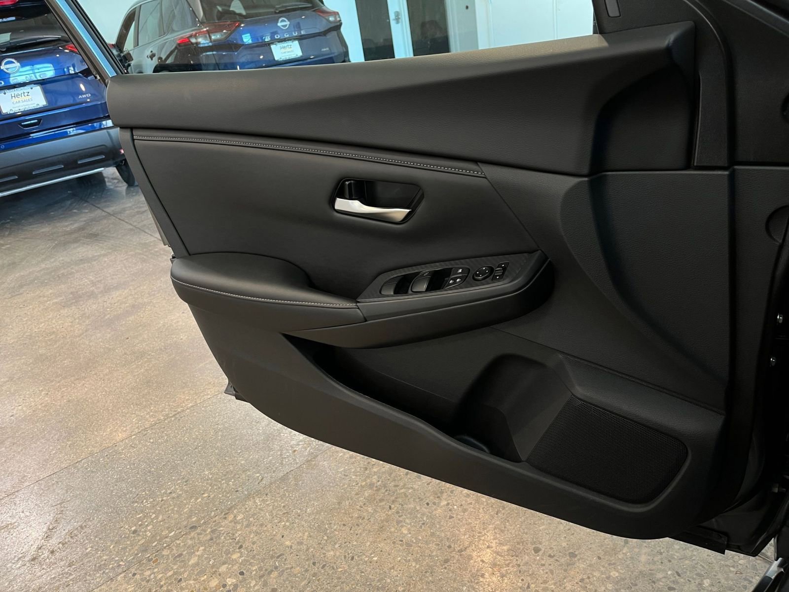 Thumbnail: 2025 Nissan Sentra - 18