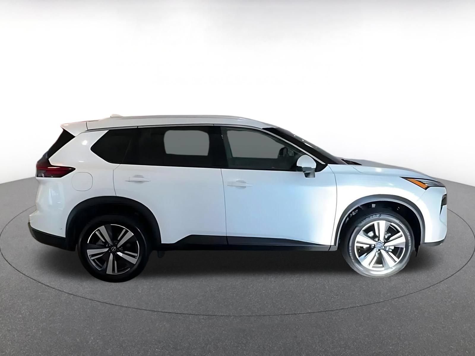 Thumbnail: 2026 Nissan Rogue - 11