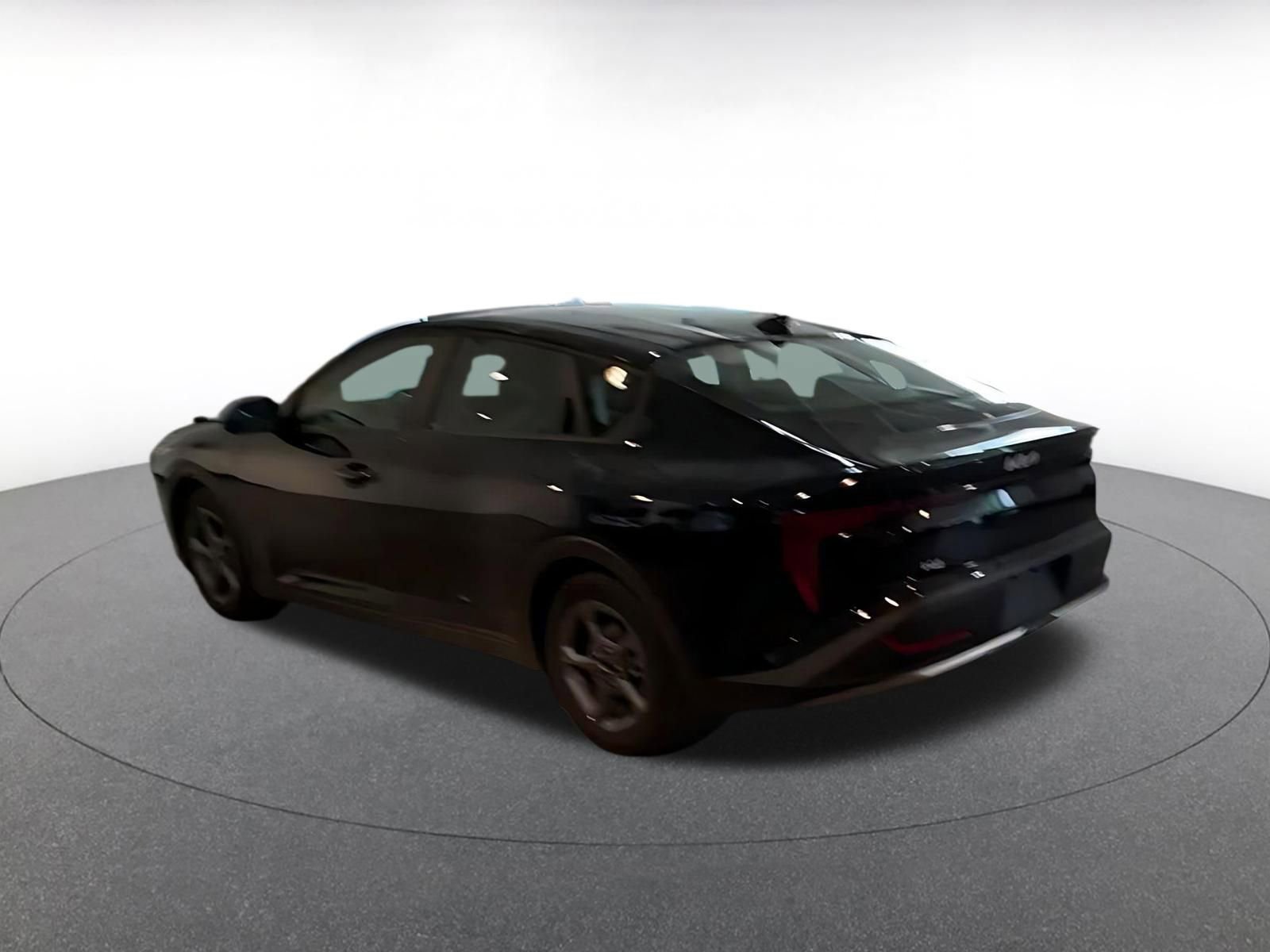 Thumbnail: 2025 Kia K4 - 9