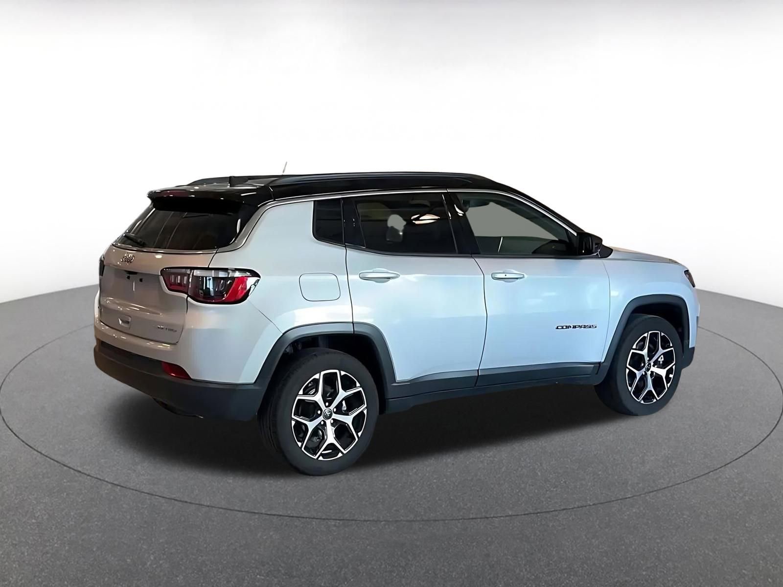 Thumbnail: 2025 Jeep Compass - 14