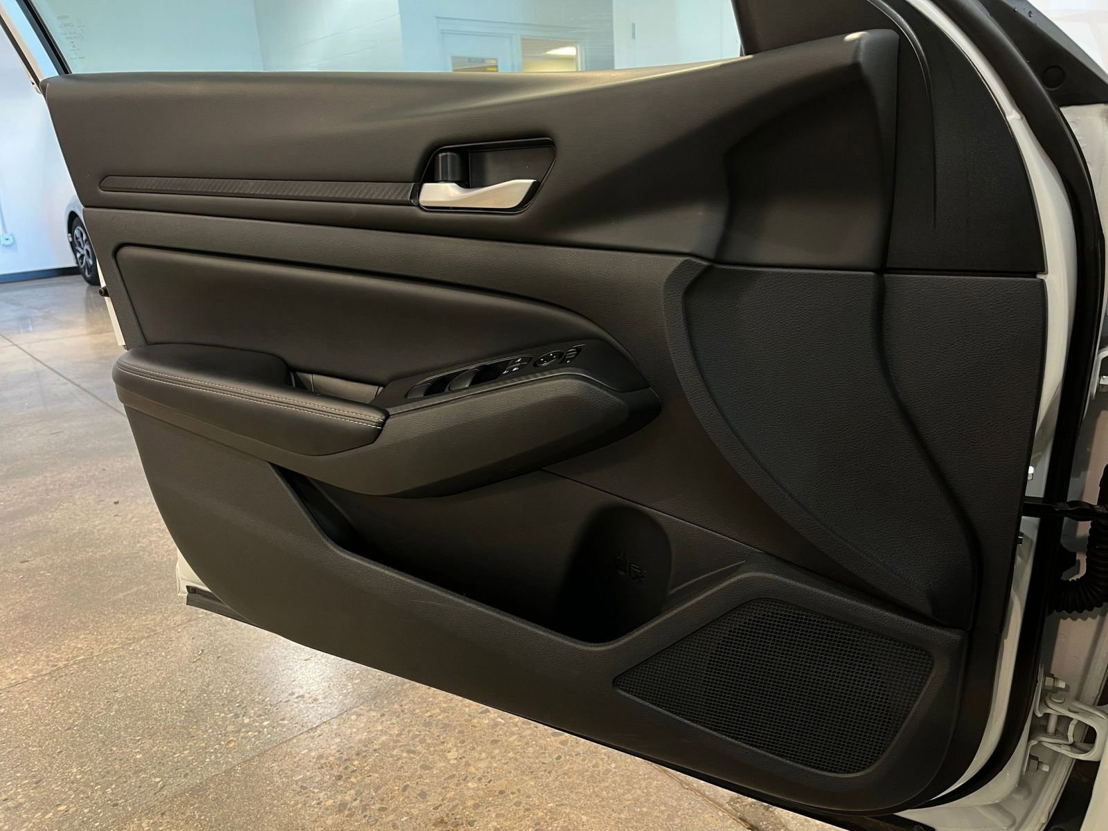 Thumbnail: 2025 Nissan Altima - 20