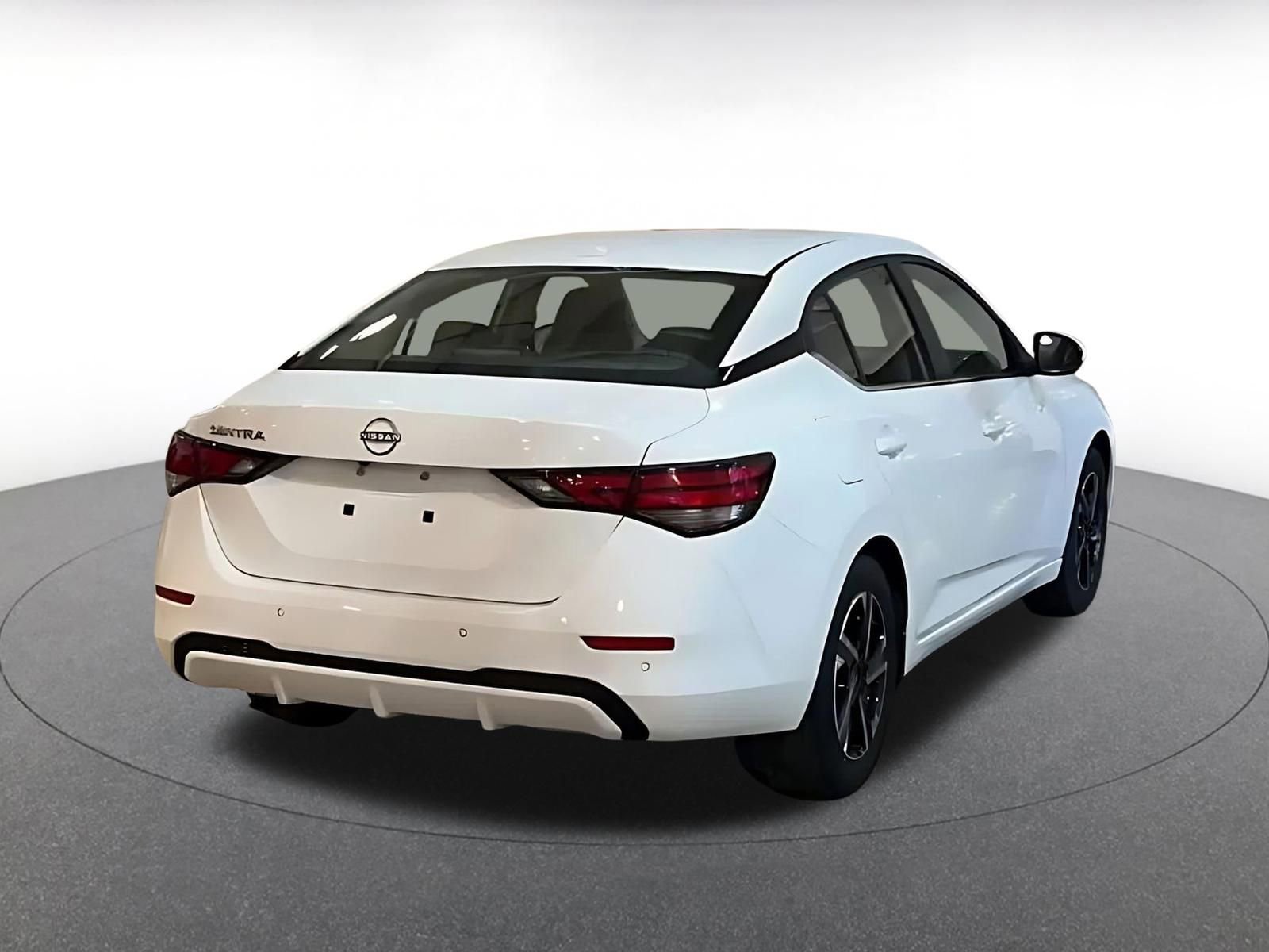 Thumbnail: 2025 Nissan Sentra - 15