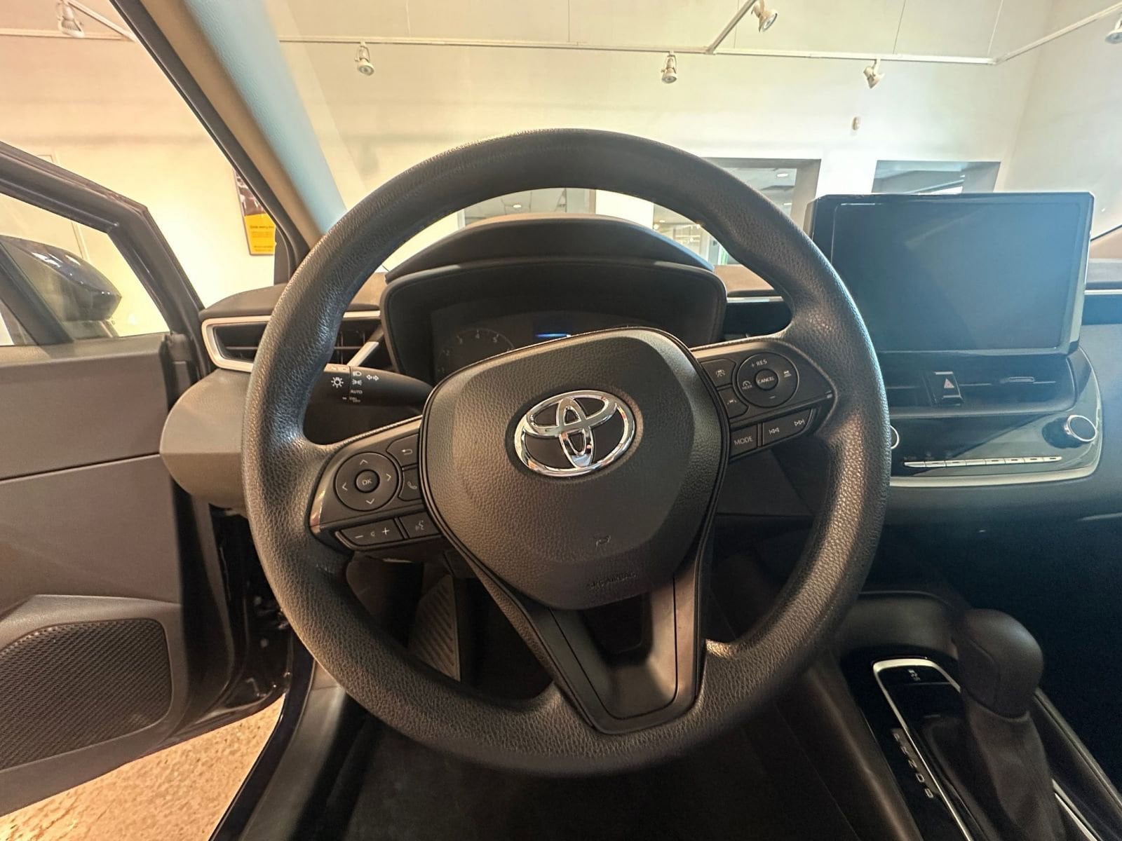 Thumbnail: 2024 Toyota Corolla - 27