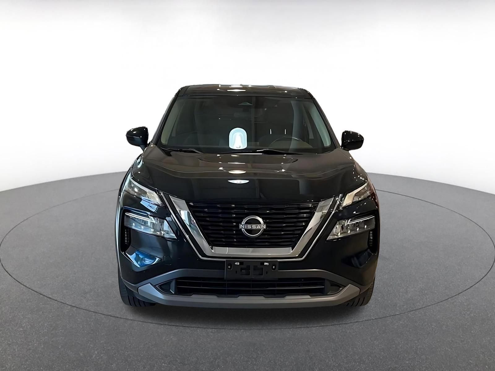 Thumbnail: 2023 Nissan Rogue - 4