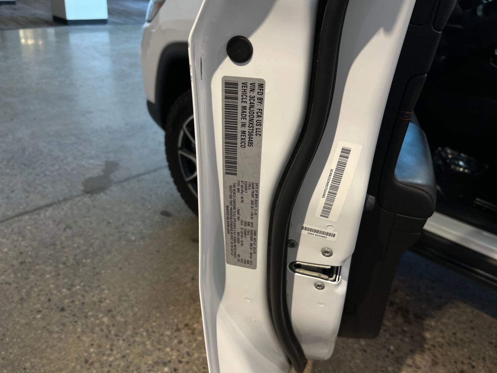 Thumbnail: 2025 Jeep Compass - 29