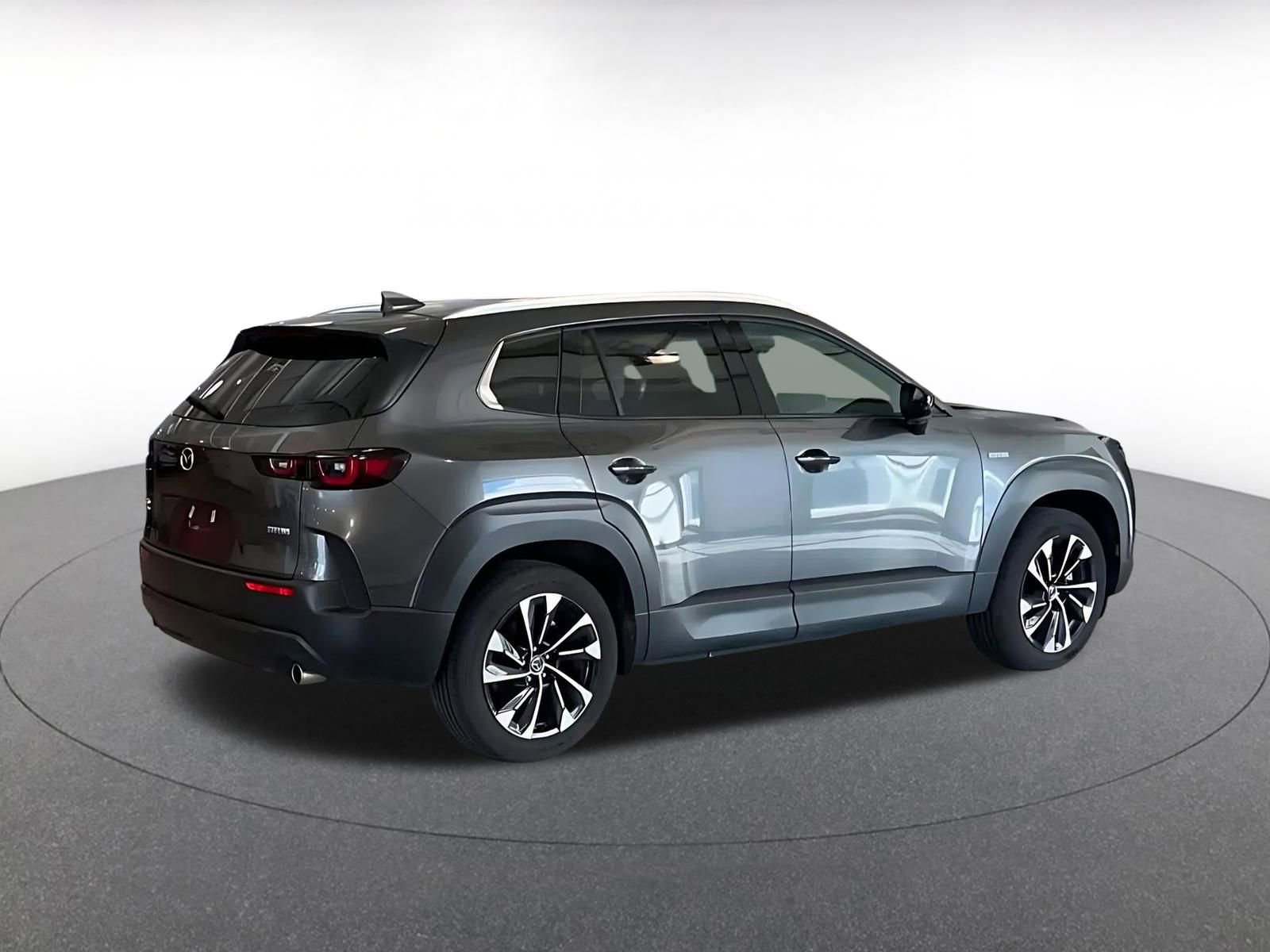 Thumbnail: 2025 Mazda CX-50 - 15