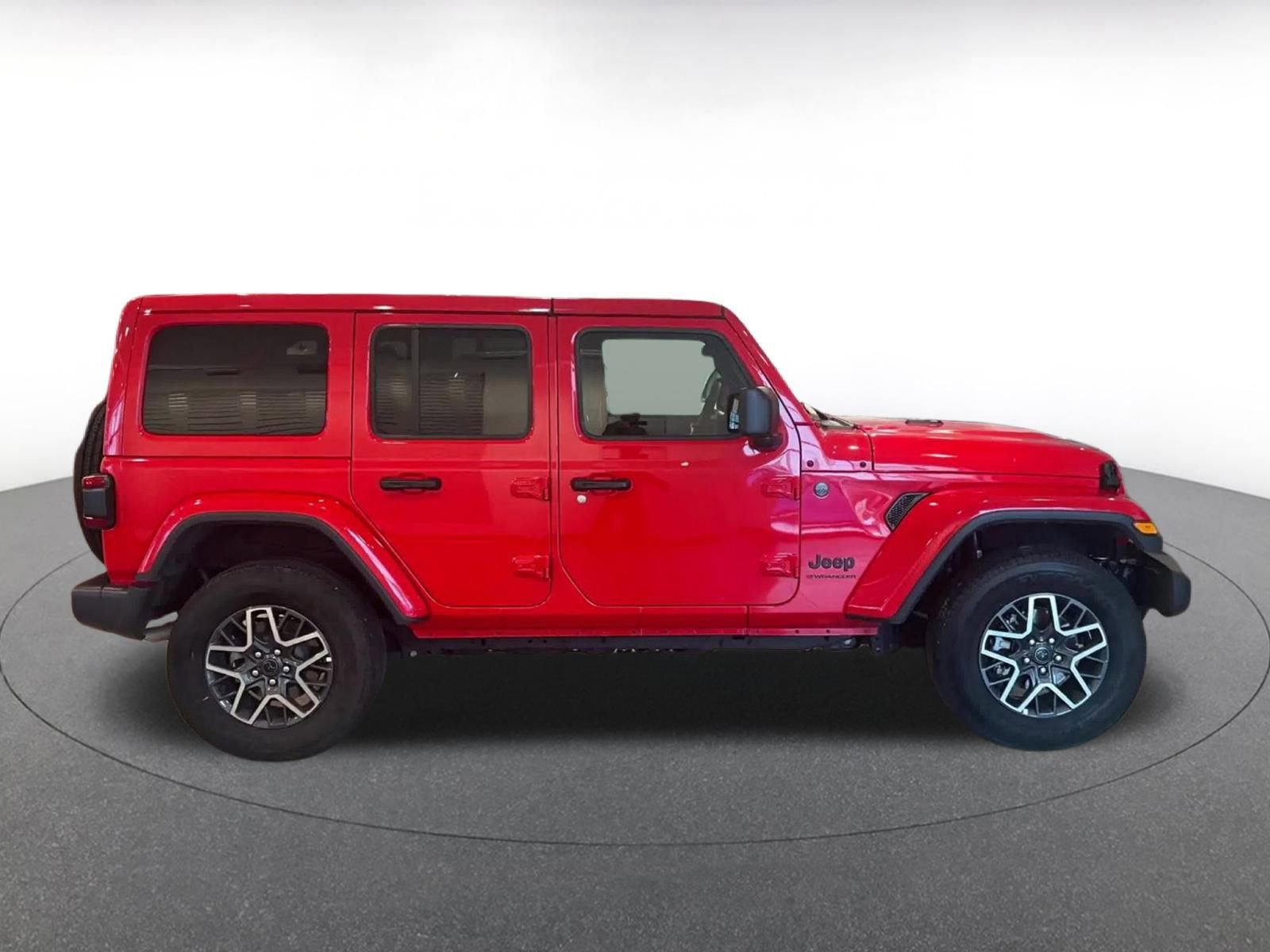Thumbnail: 2025 Jeep Wrangler - 16