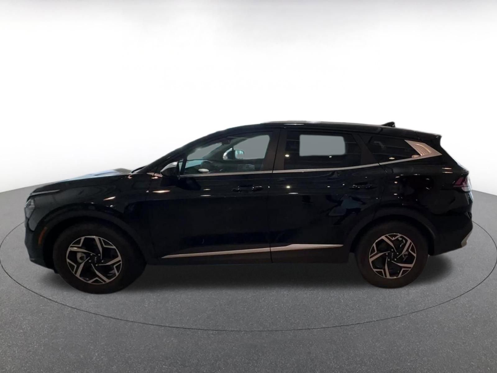 Thumbnail: 2025 Kia Sportage - 8